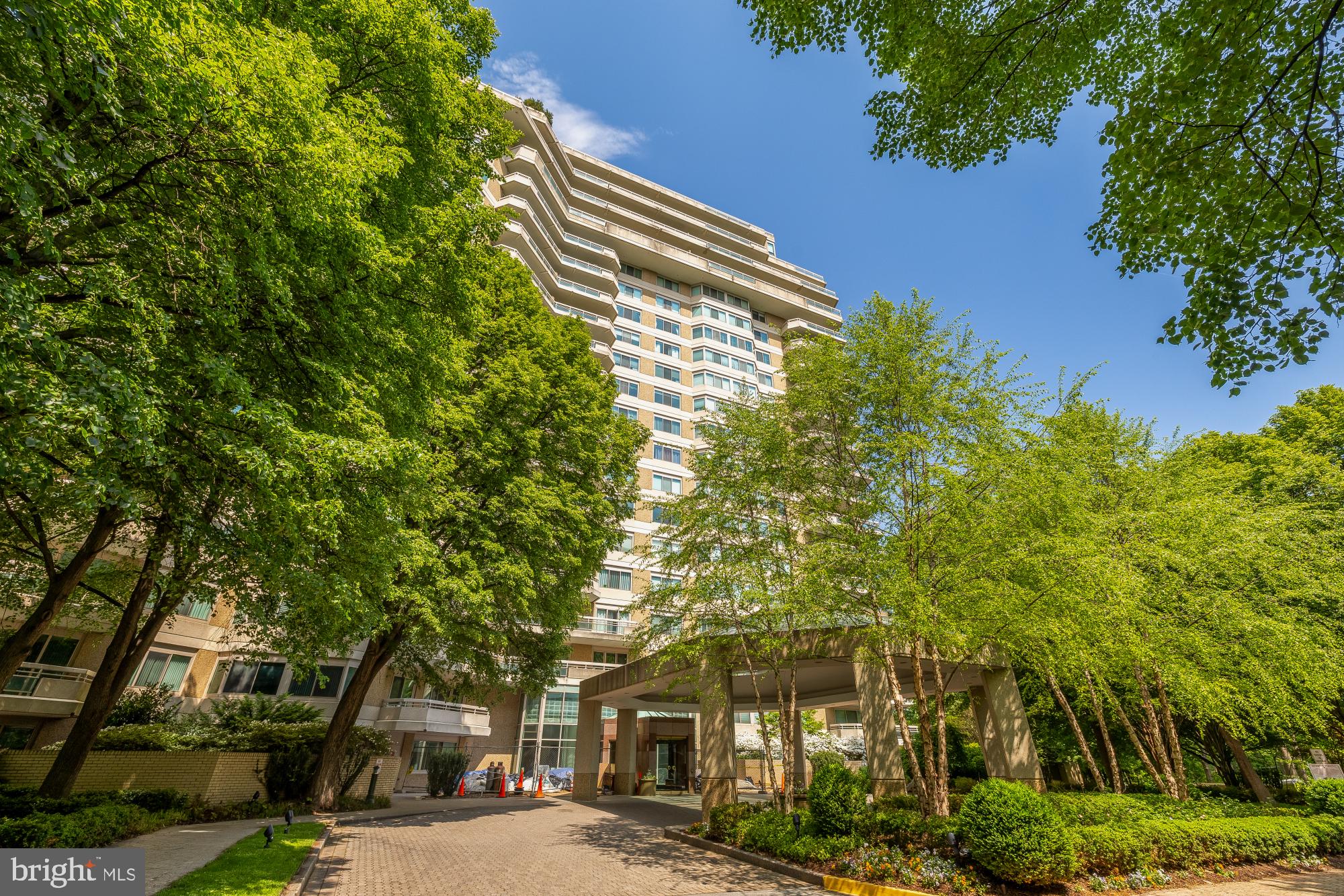 SOMERSET HOUSE CONDOS - Residential