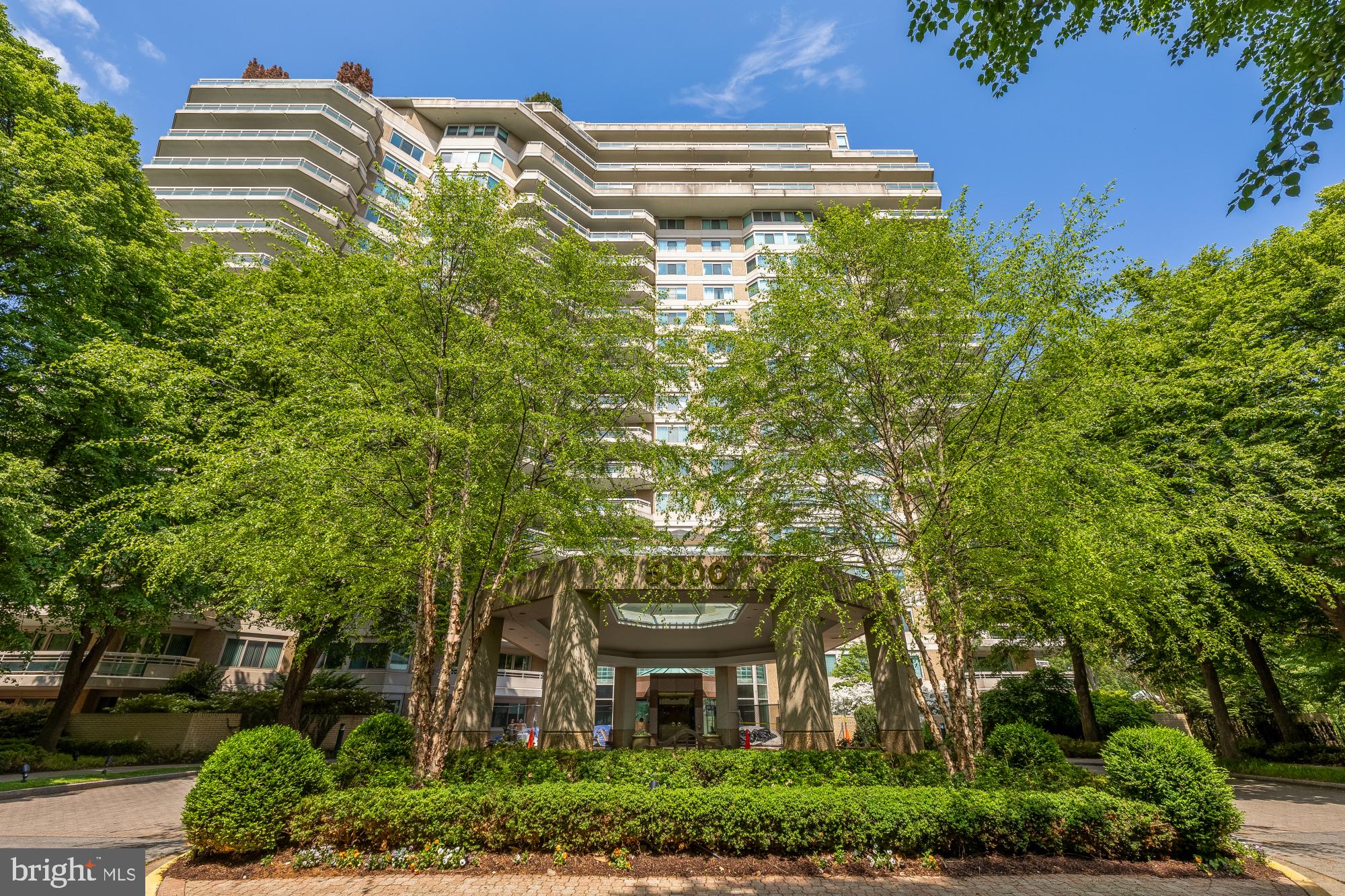 SOMERSET HOUSE CONDOS - Residential
