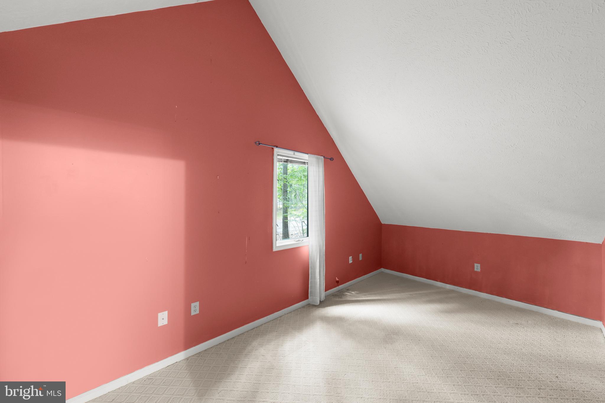 LAKE HOLIDAY ESTATES - Residential