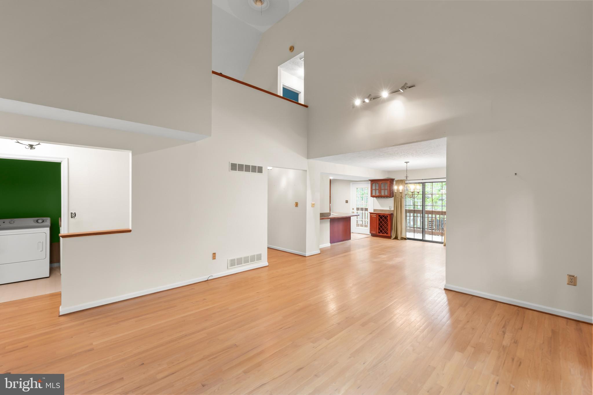 LAKE HOLIDAY ESTATES - Residential