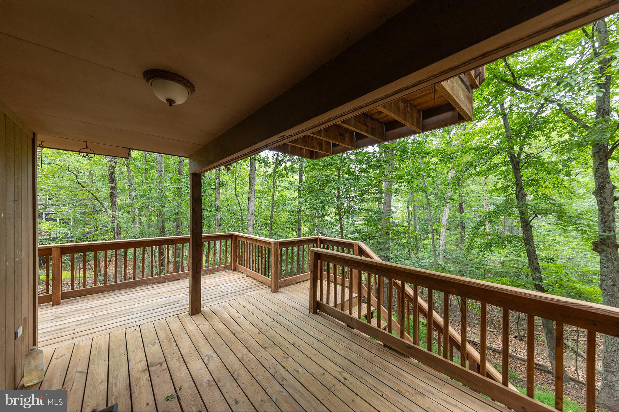 LAKE HOLIDAY ESTATES - Residential