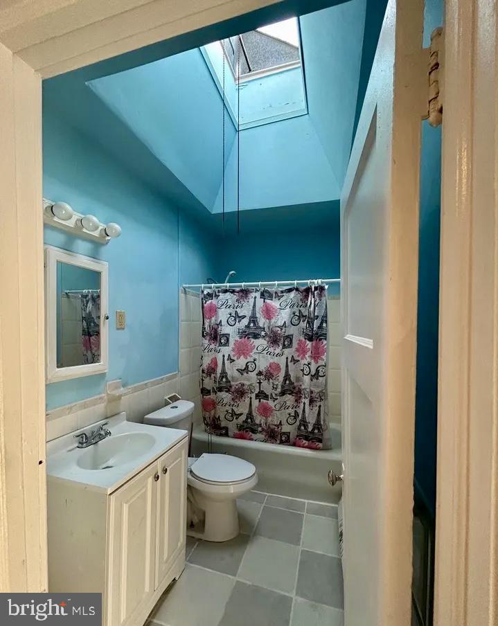 PHILADELPHIA (SOUTHWEST) - Residential