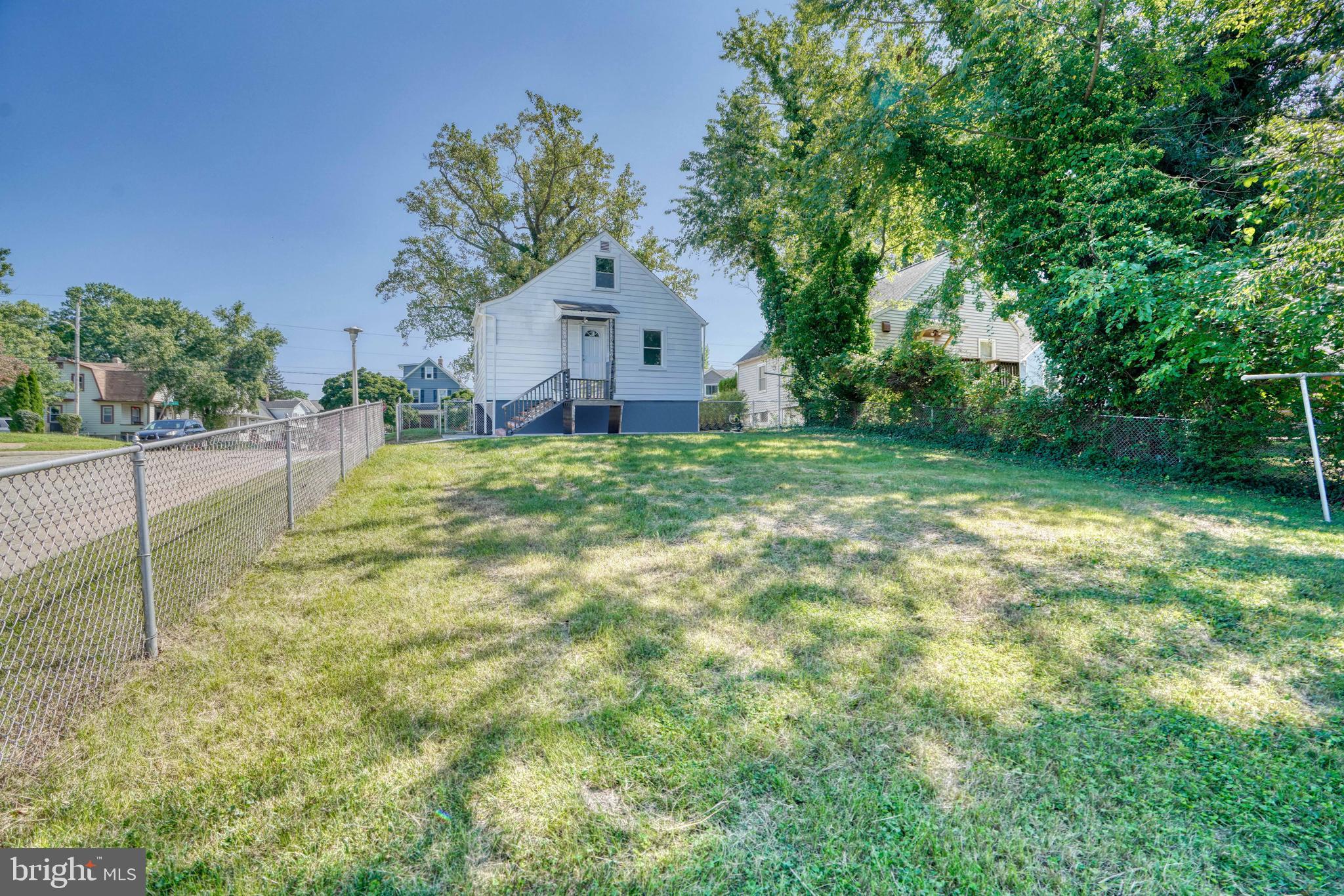 LAURAVILLE HISTORIC DISTRICT - Residential