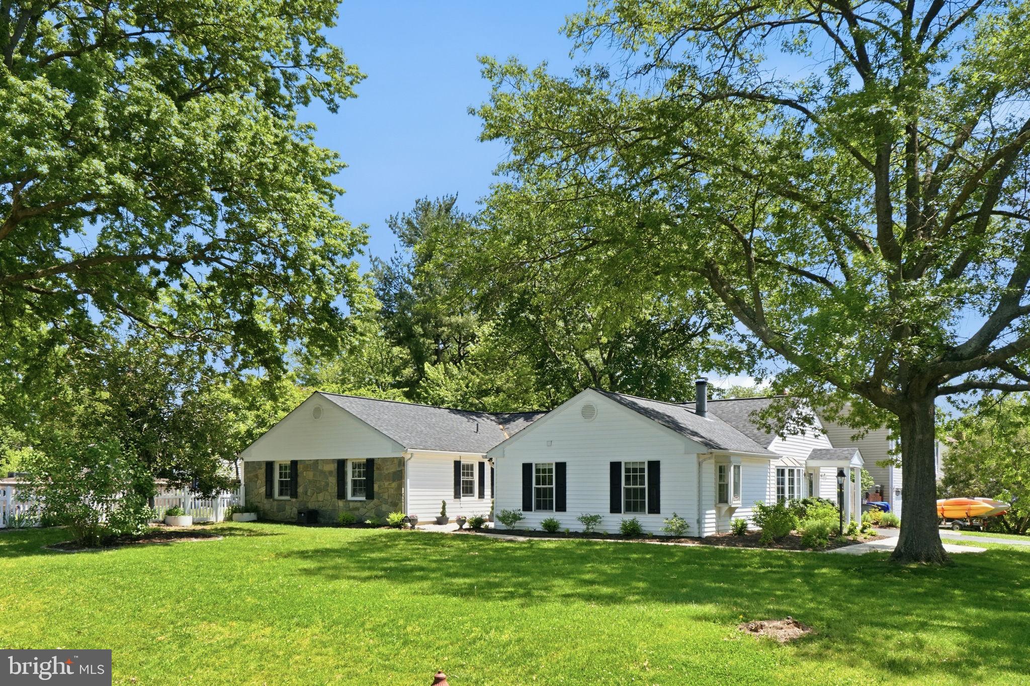 MEADOW PARK - Residential