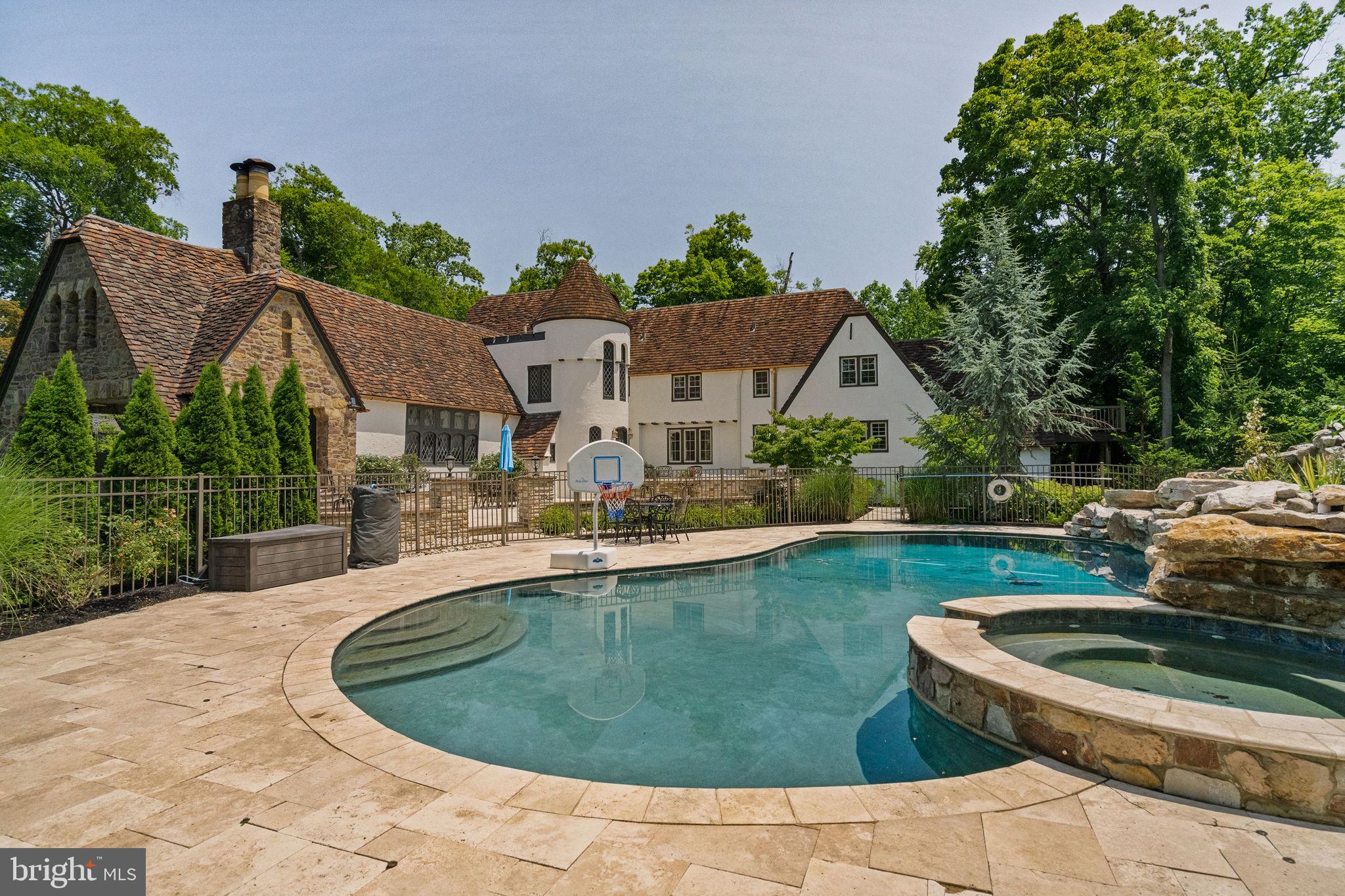 BAEDERWOOD - Residential