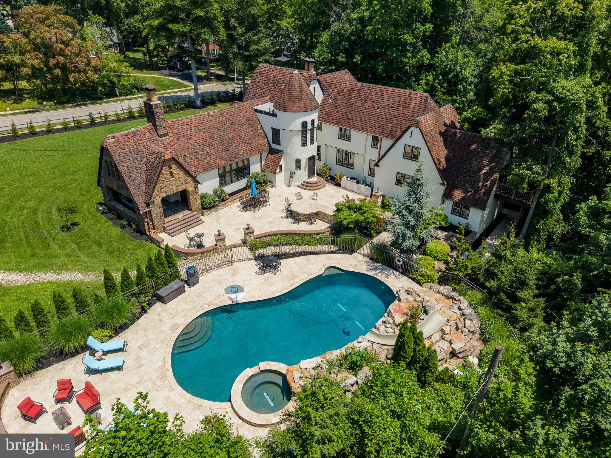 BAEDERWOOD - Residential