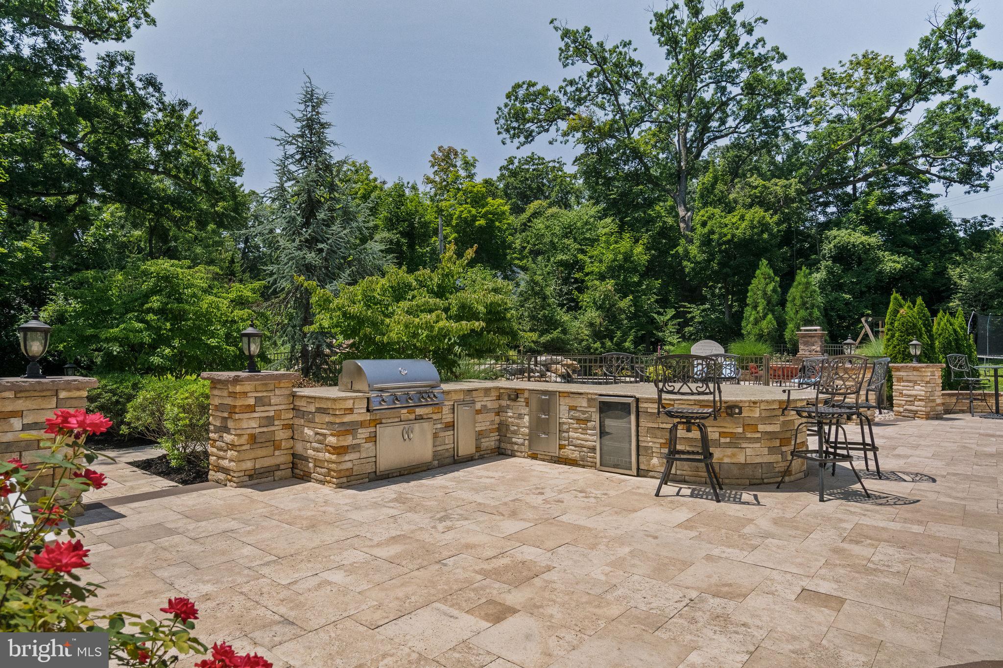 BAEDERWOOD - Residential