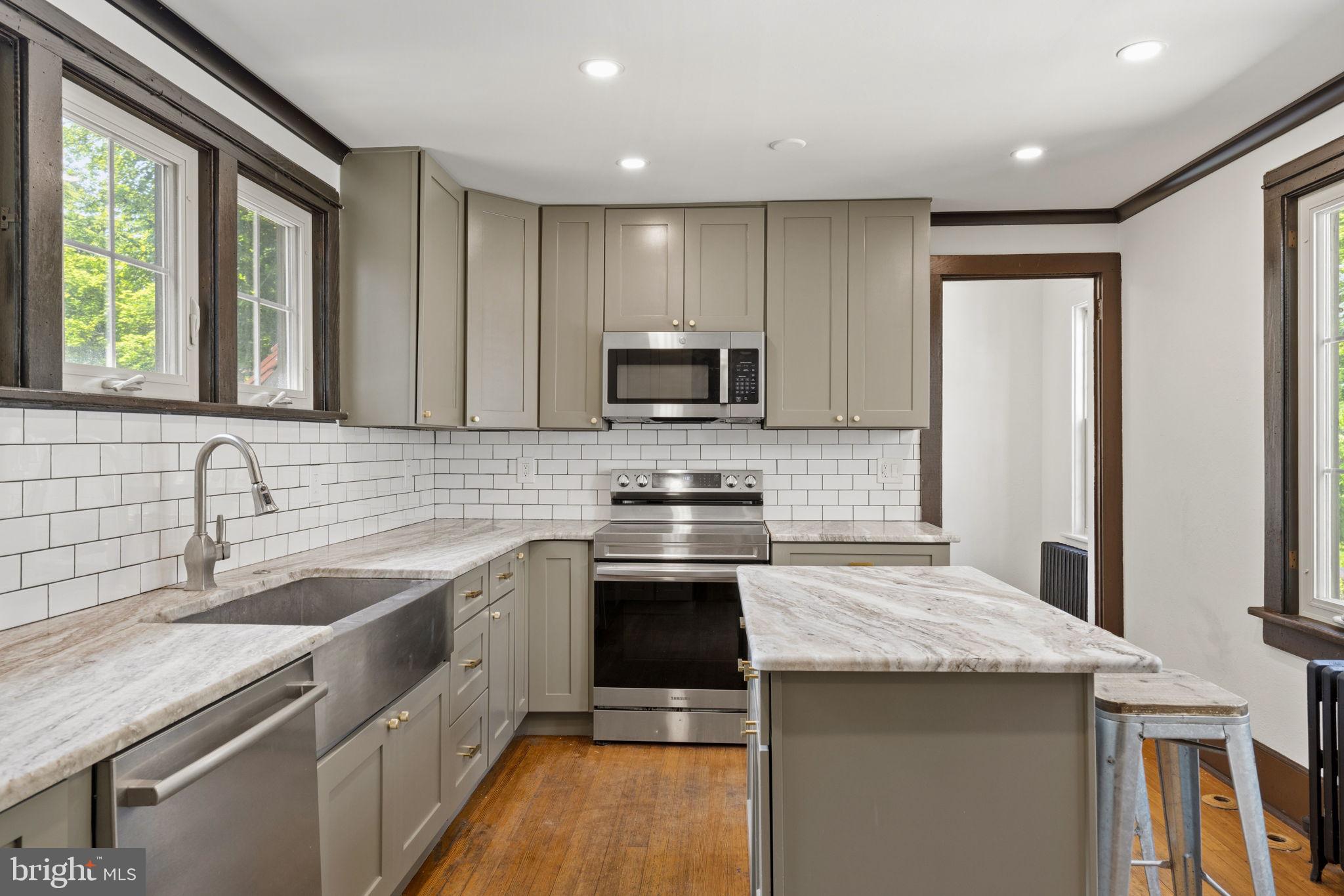 BAEDERWOOD - Residential