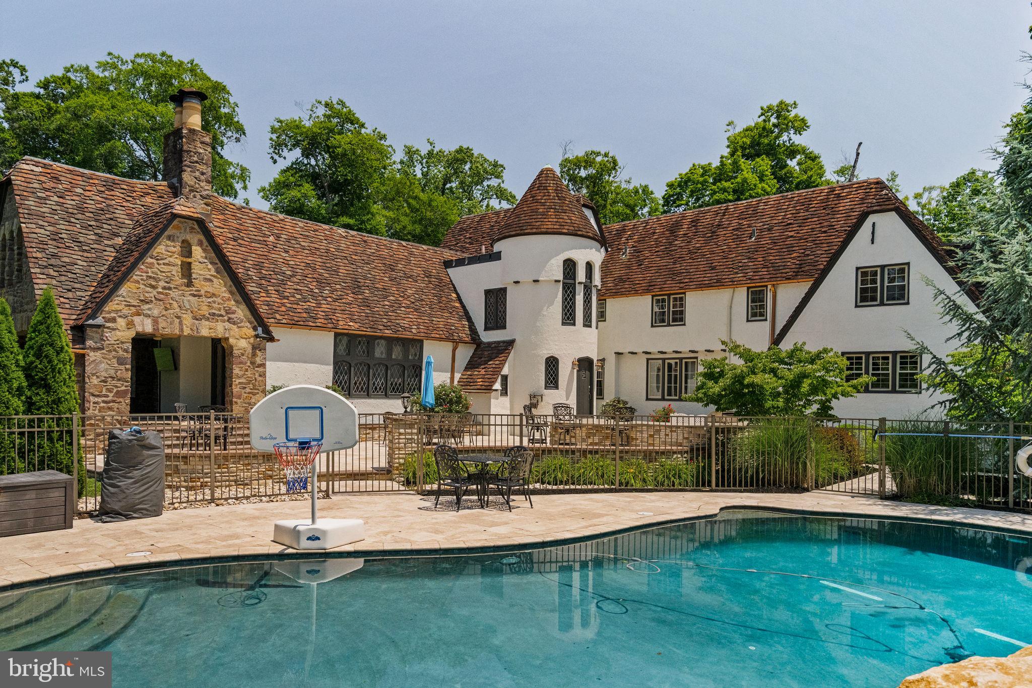 BAEDERWOOD - Residential