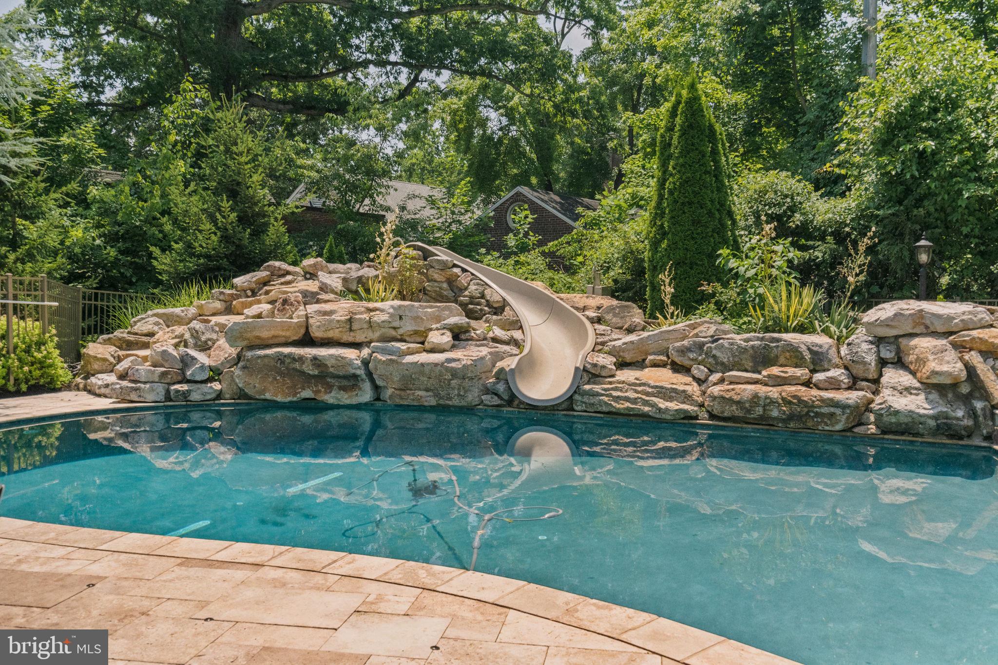 BAEDERWOOD - Residential
