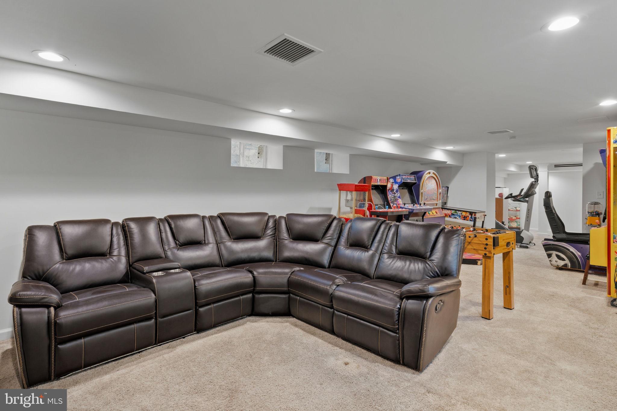 BAEDERWOOD - Residential