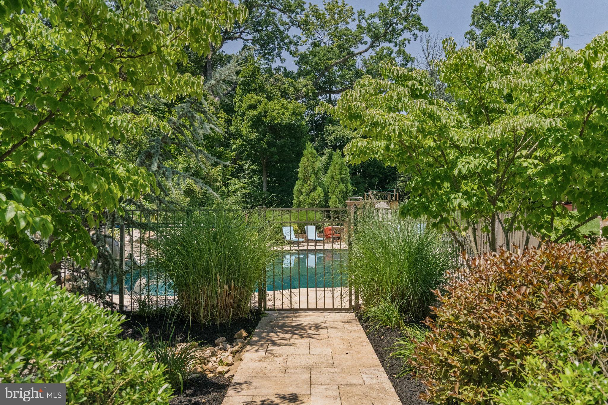 BAEDERWOOD - Residential