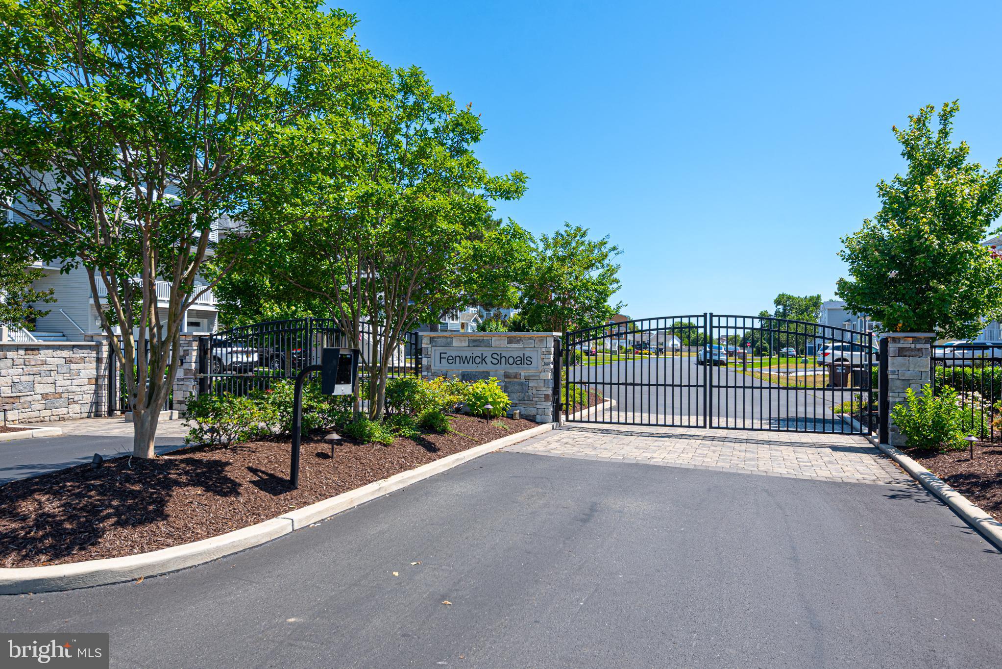FENWICK SHOALS - Residential