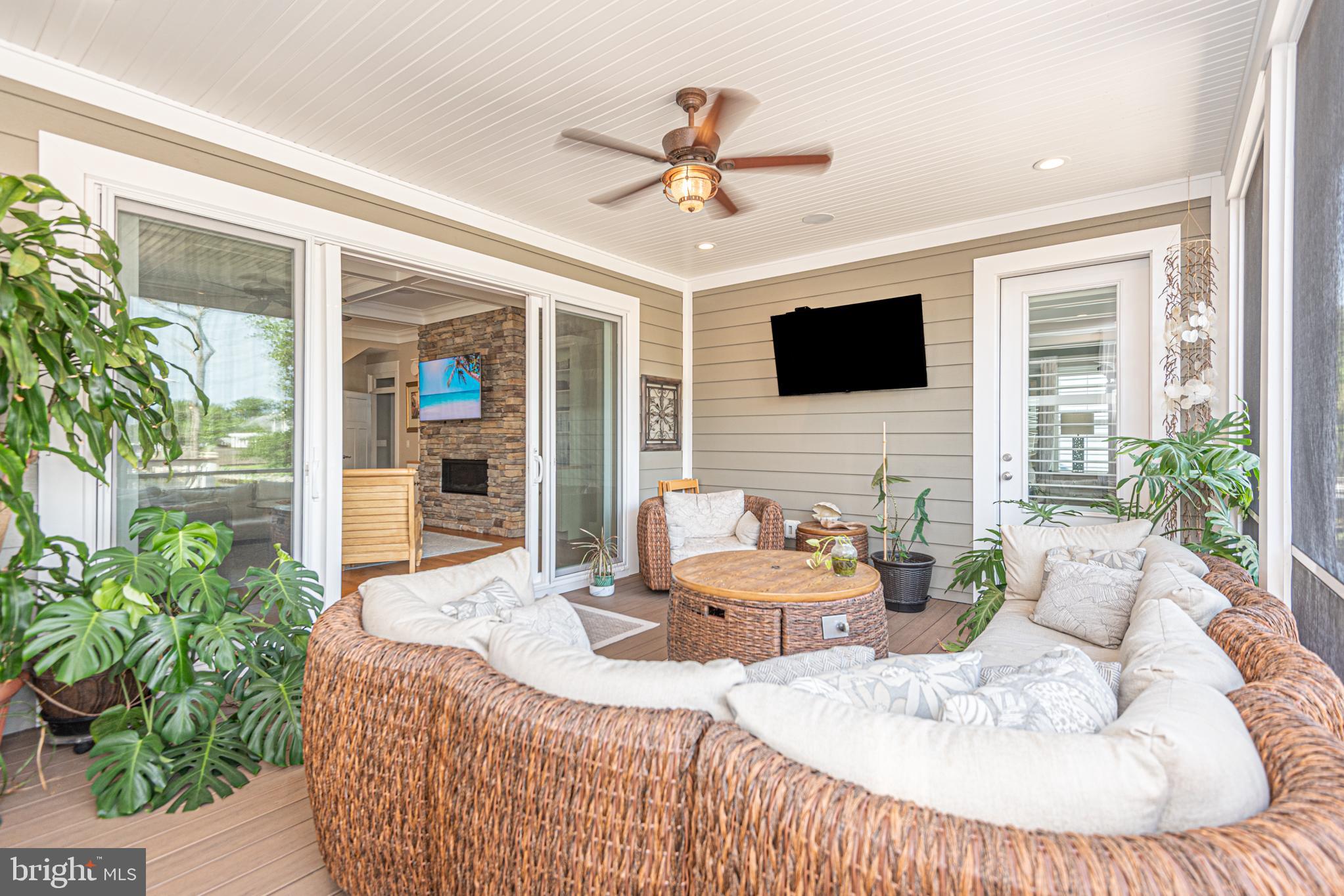 FENWICK SHOALS - Residential