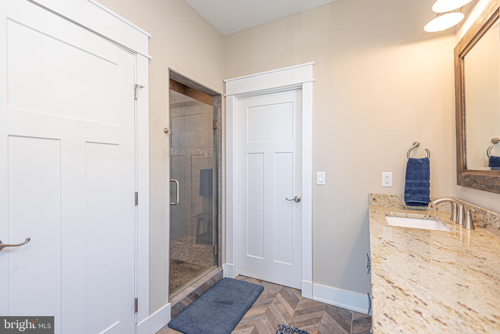 FENWICK SHOALS - Residential