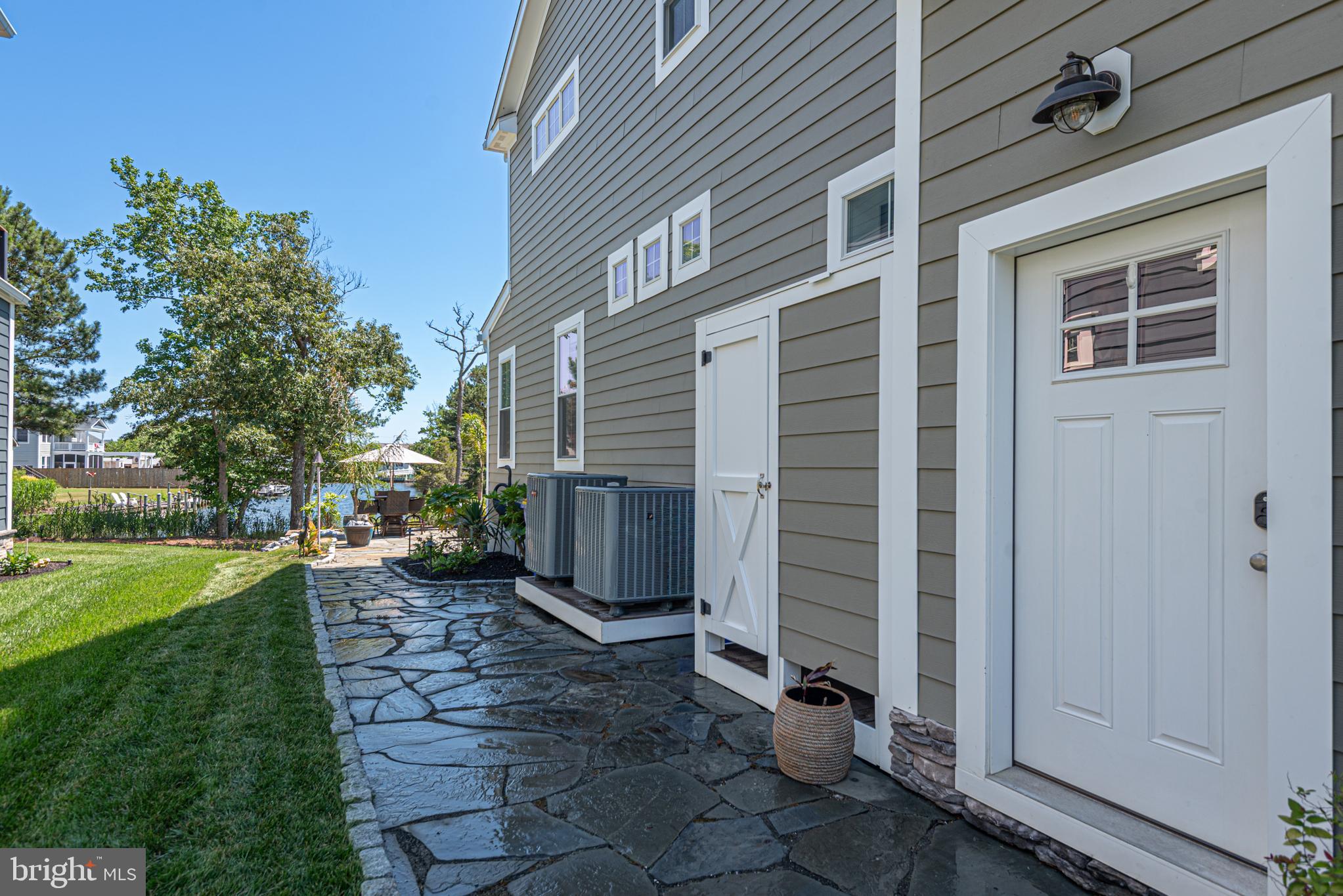 FENWICK SHOALS - Residential