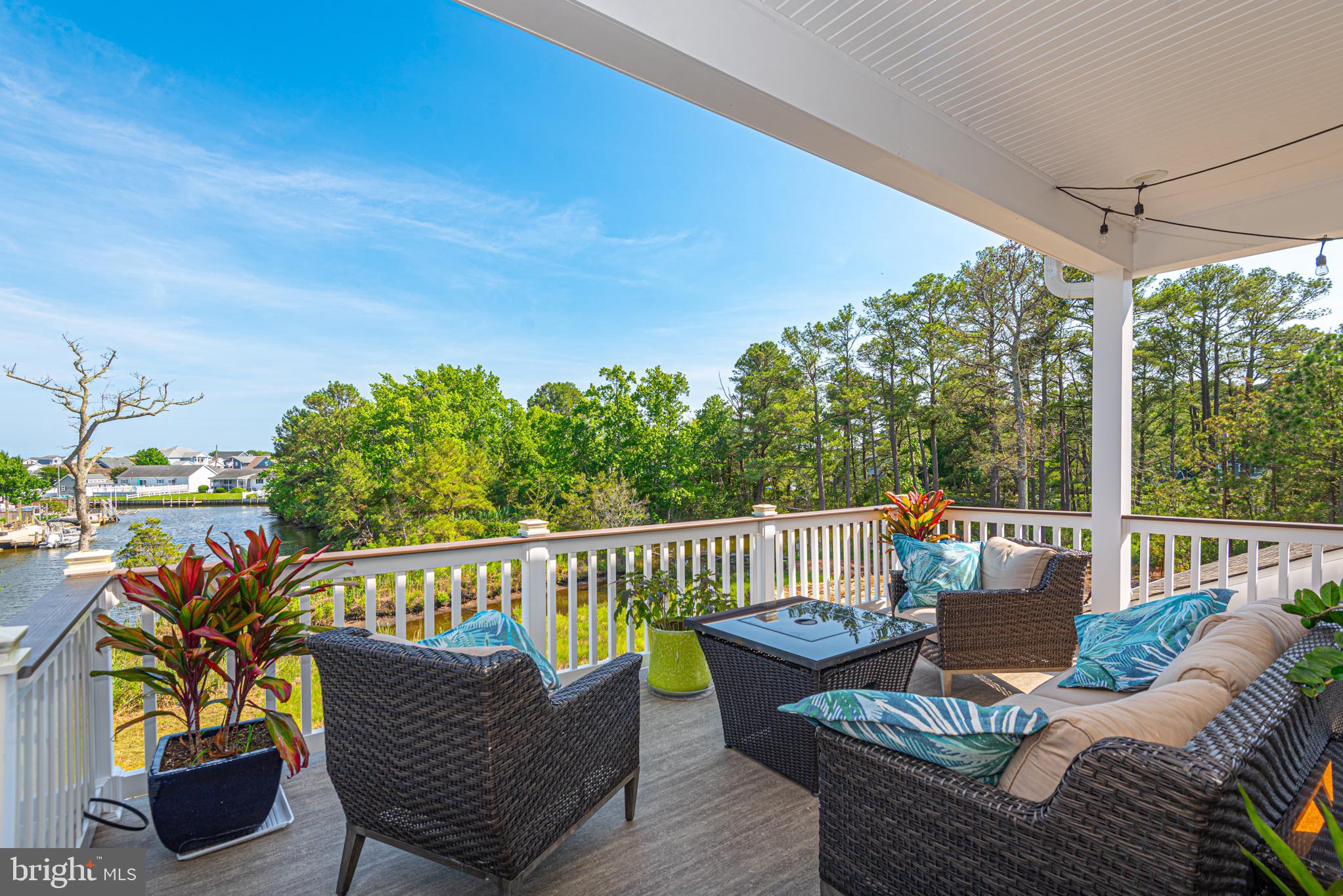 FENWICK SHOALS - Residential