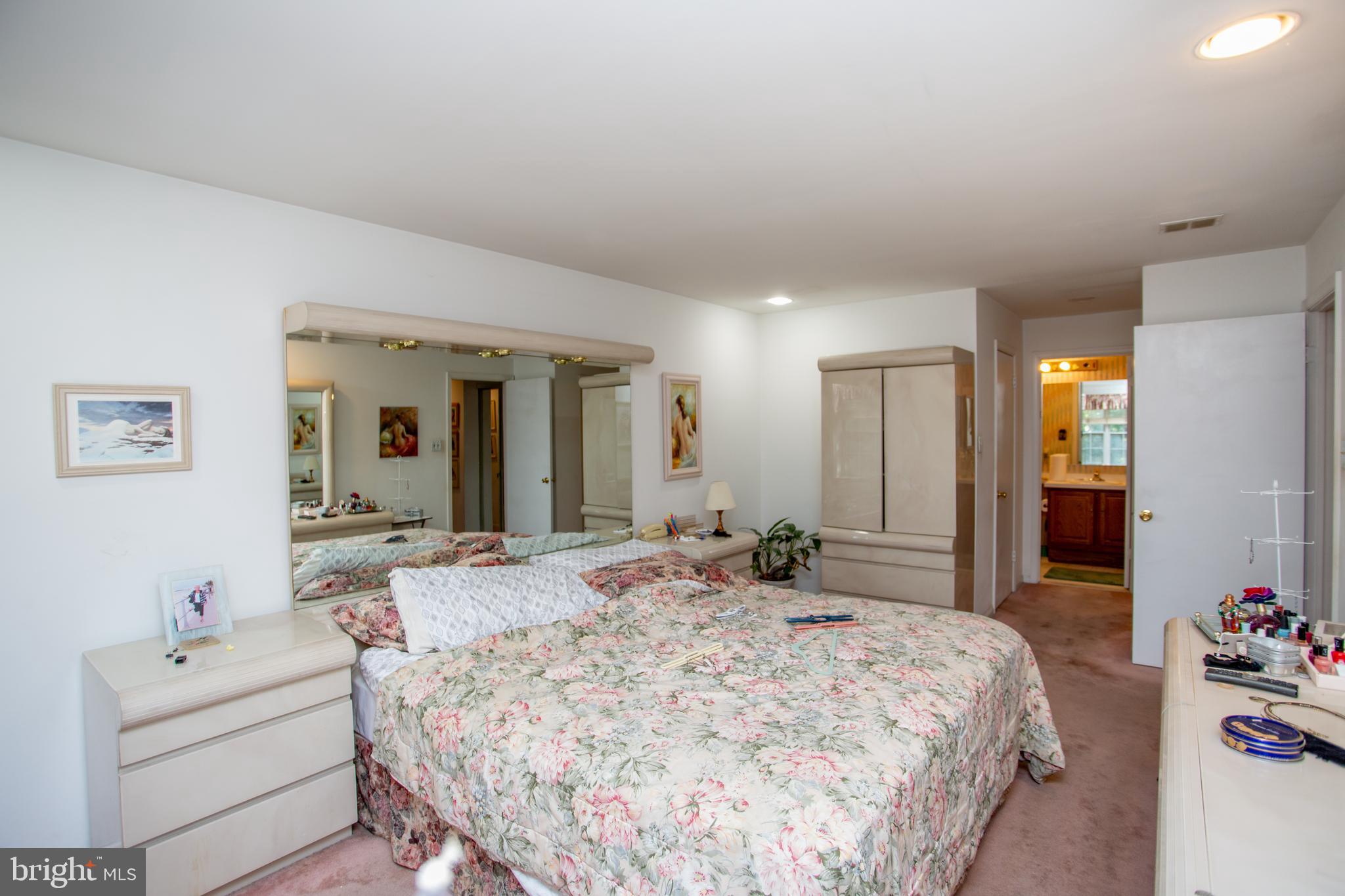 DELAIRE LANDING - Residential