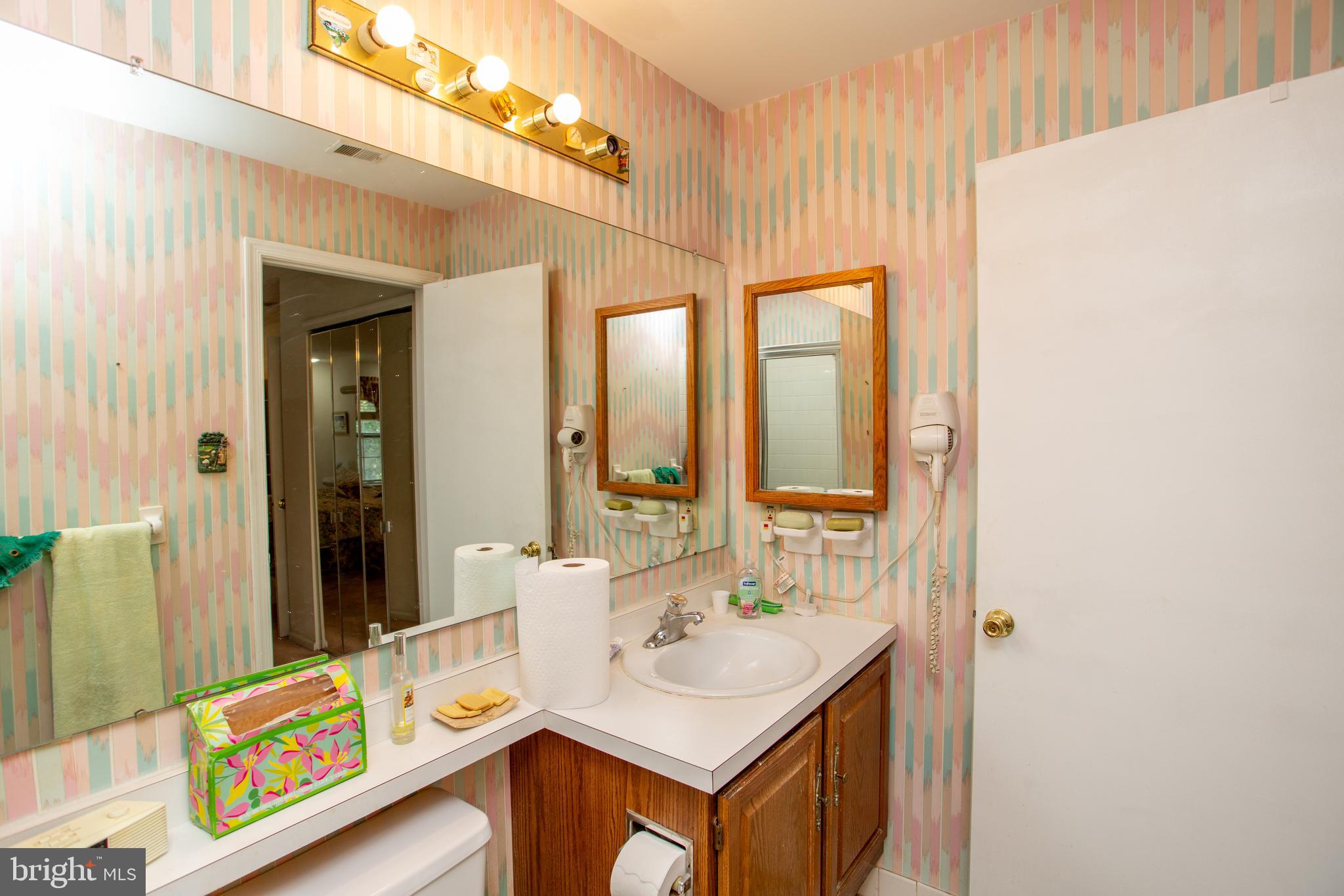 DELAIRE LANDING - Residential