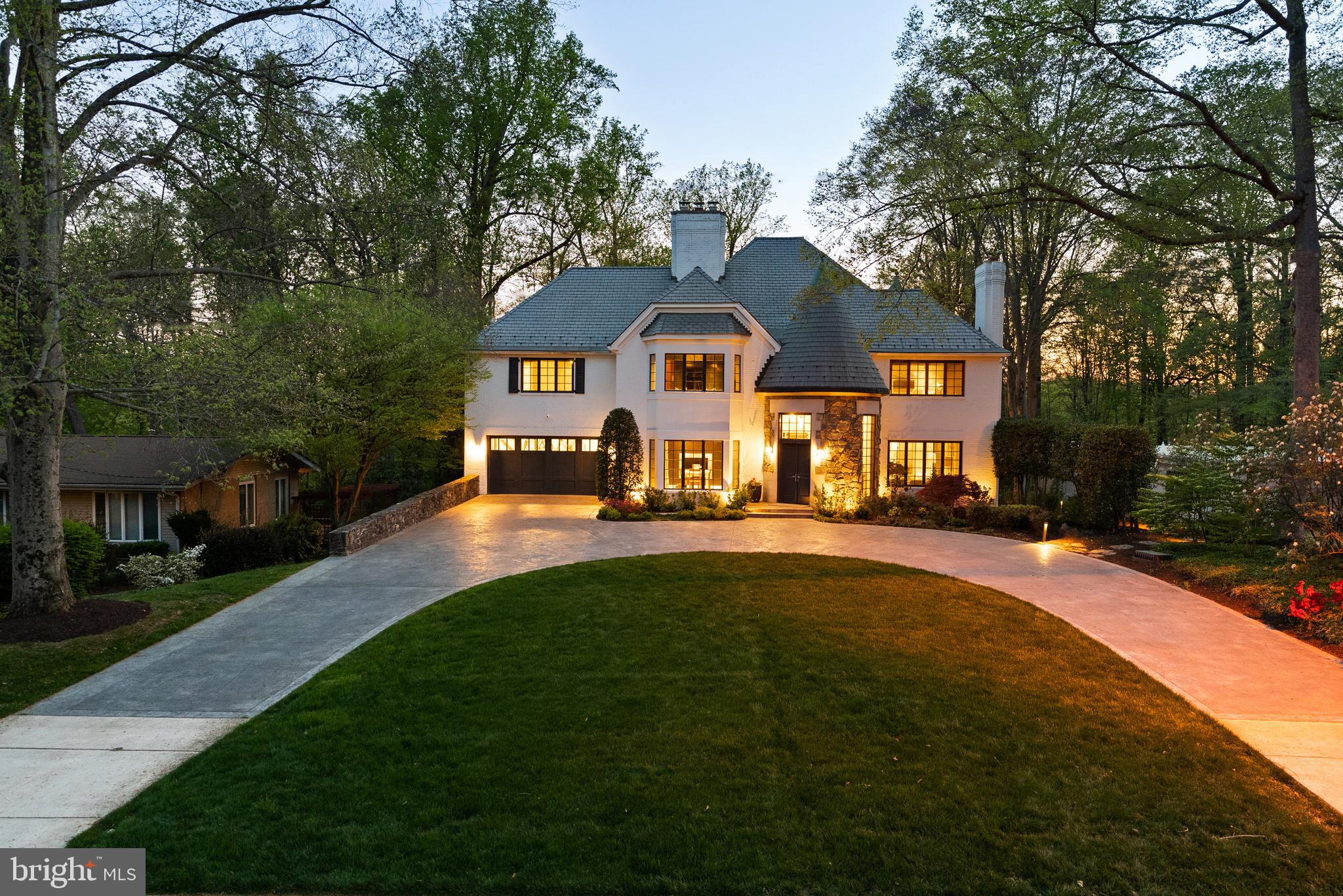 BANNOCKBURN ESTATES - Residential