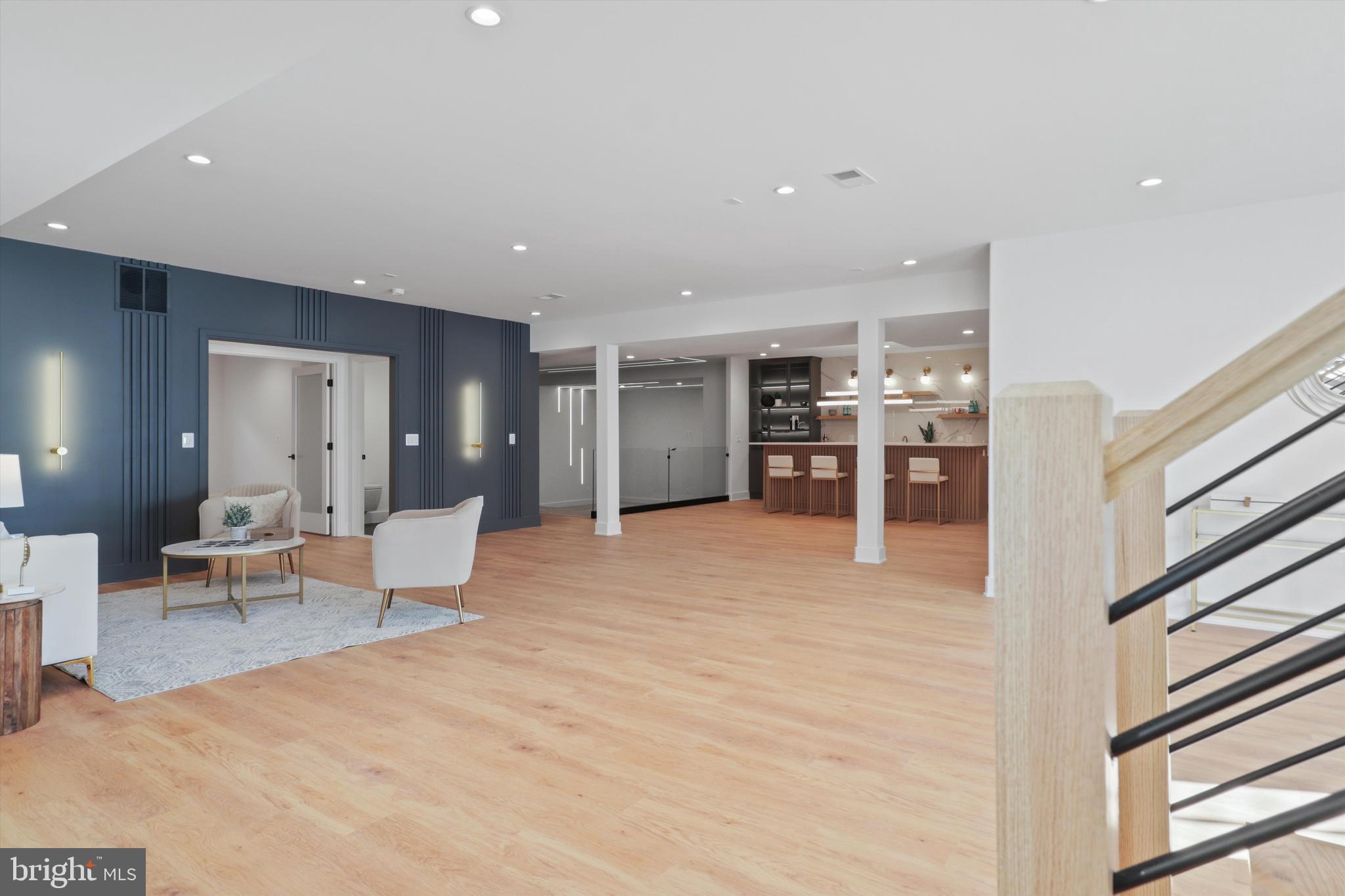 LITTLE VIENNA ESTATES - Residential
