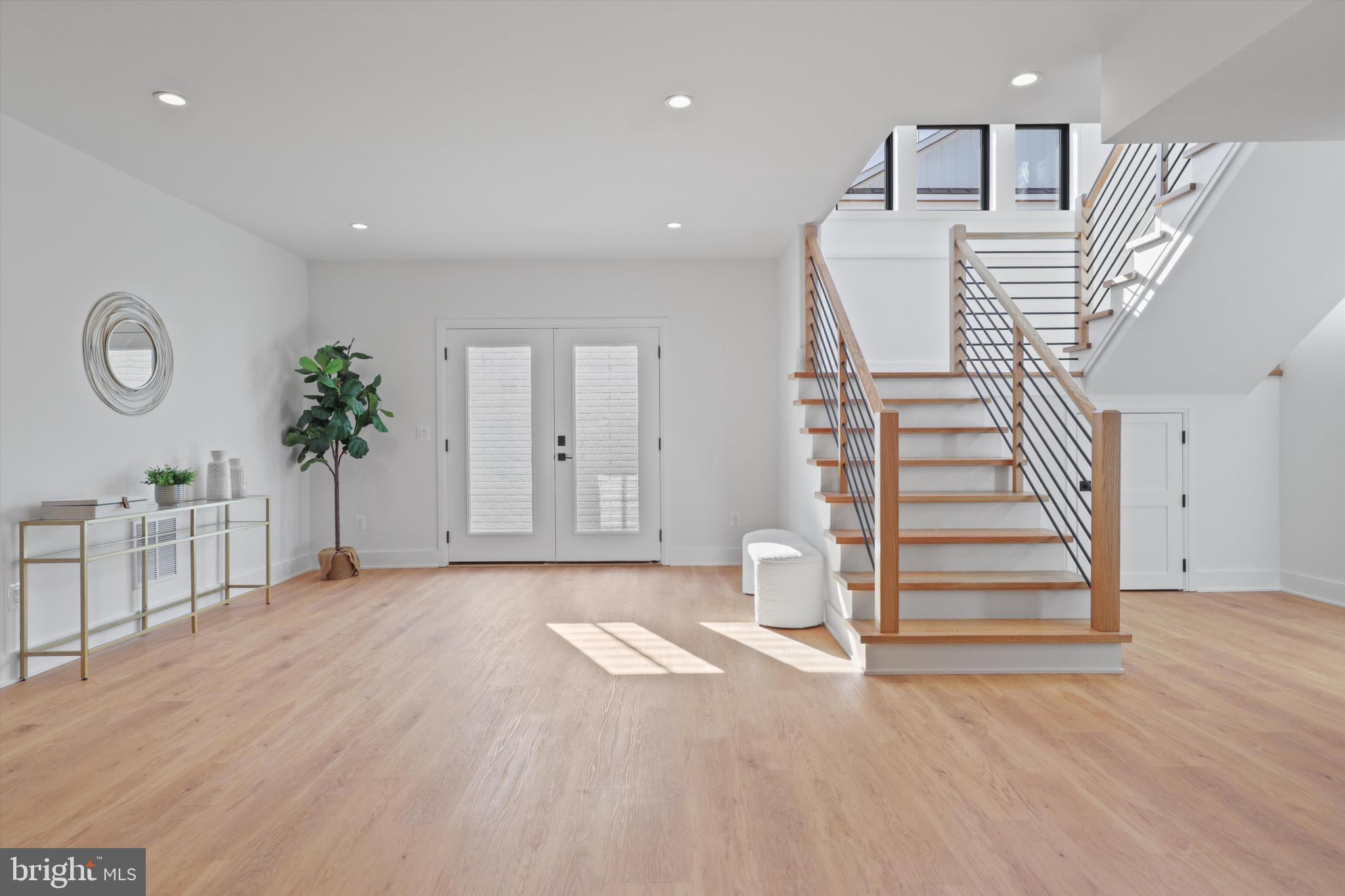 LITTLE VIENNA ESTATES - Residential