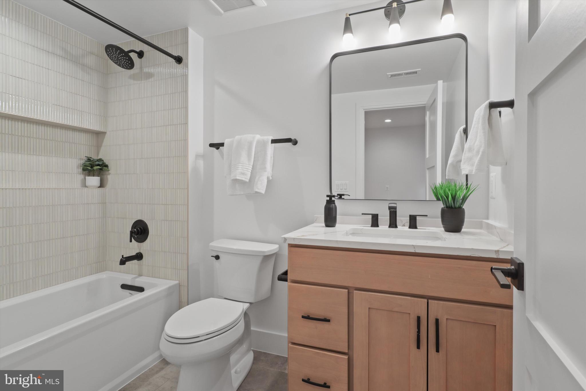 LITTLE VIENNA ESTATES - Residential