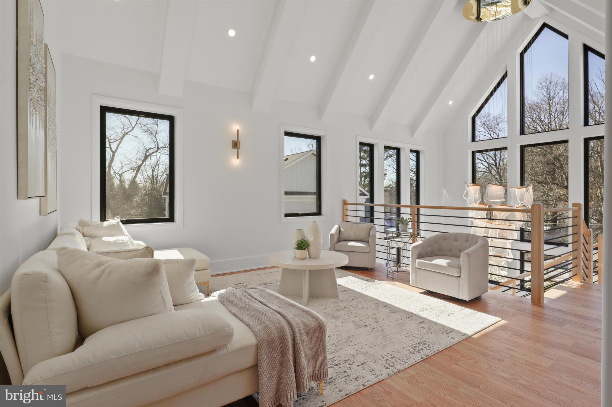 LITTLE VIENNA ESTATES - Residential
