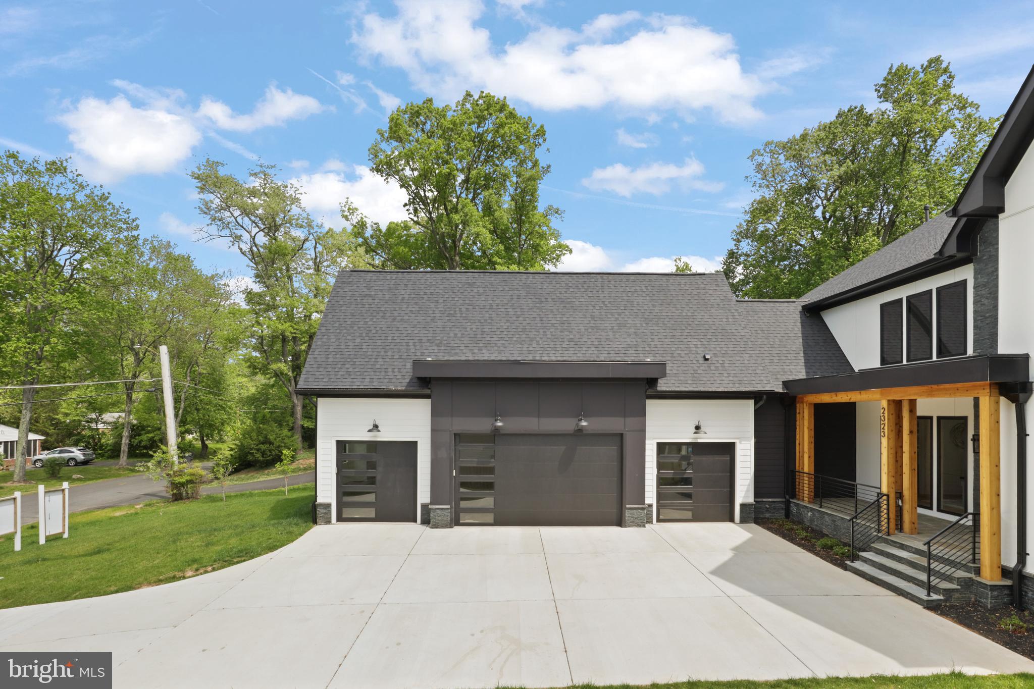 LITTLE VIENNA ESTATES - Residential