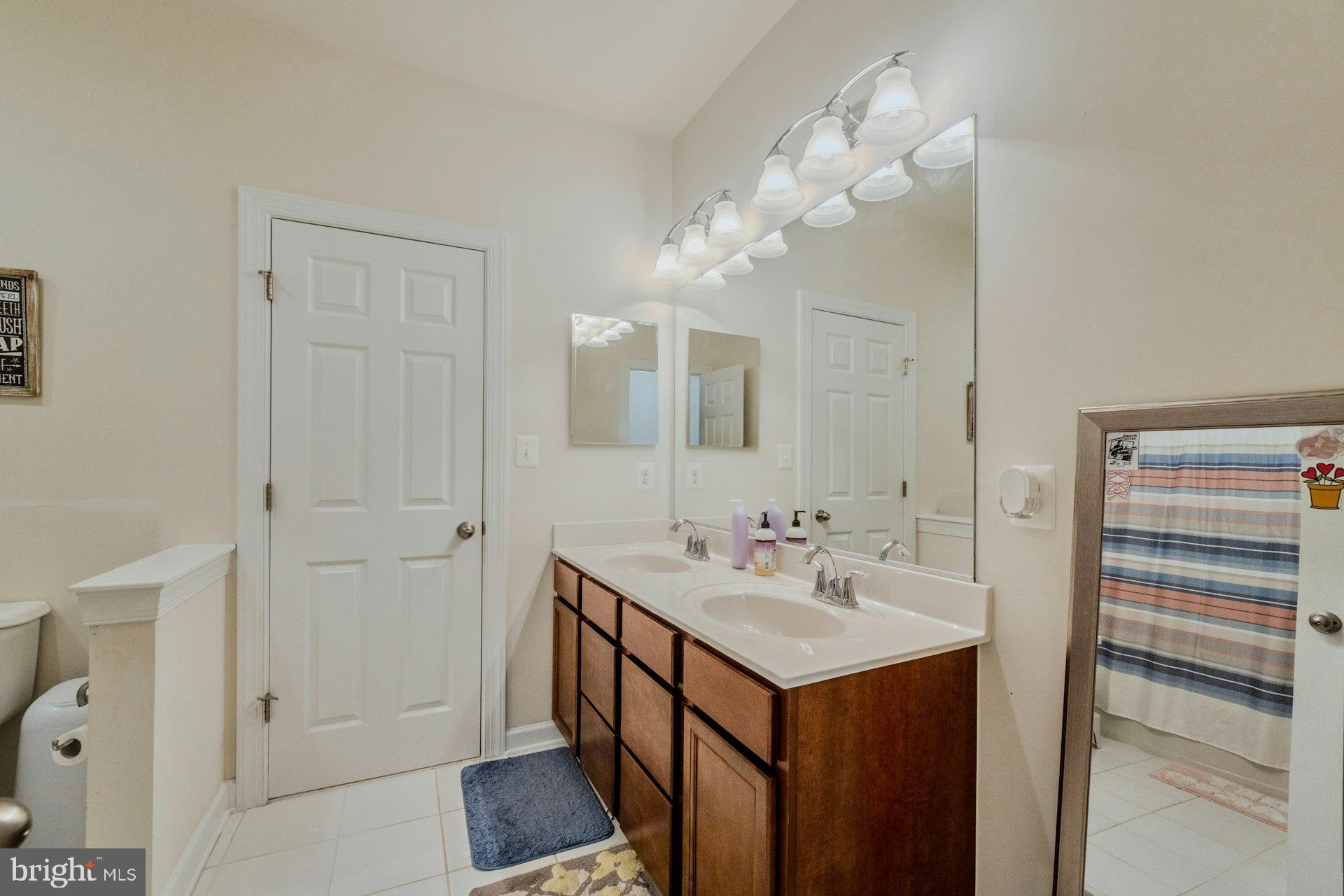 RESERVES AT WHEATLANDS - Residential