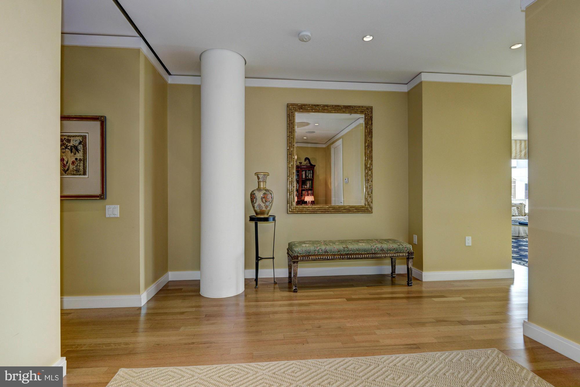 WEST END - Residential