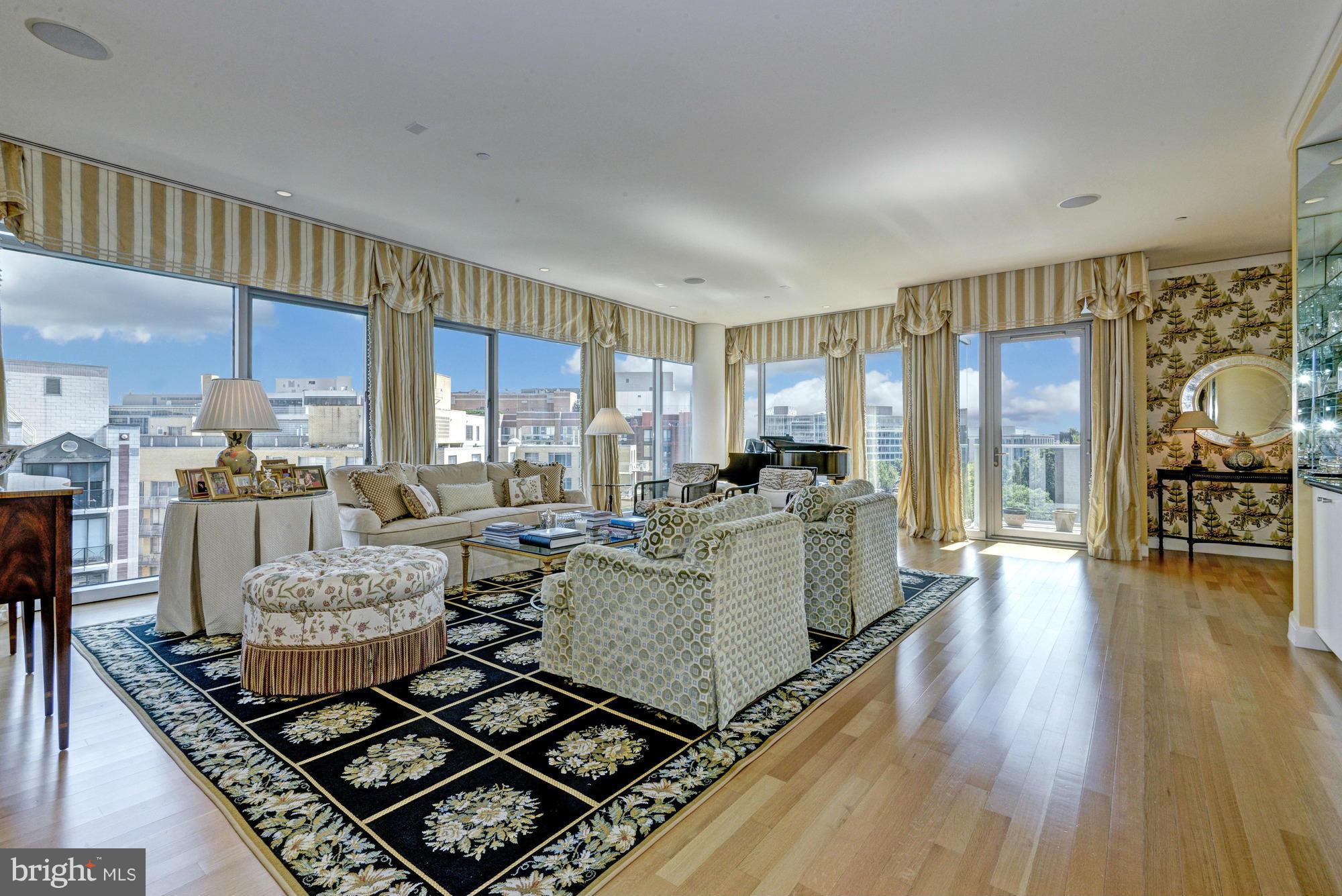 WEST END - Residential