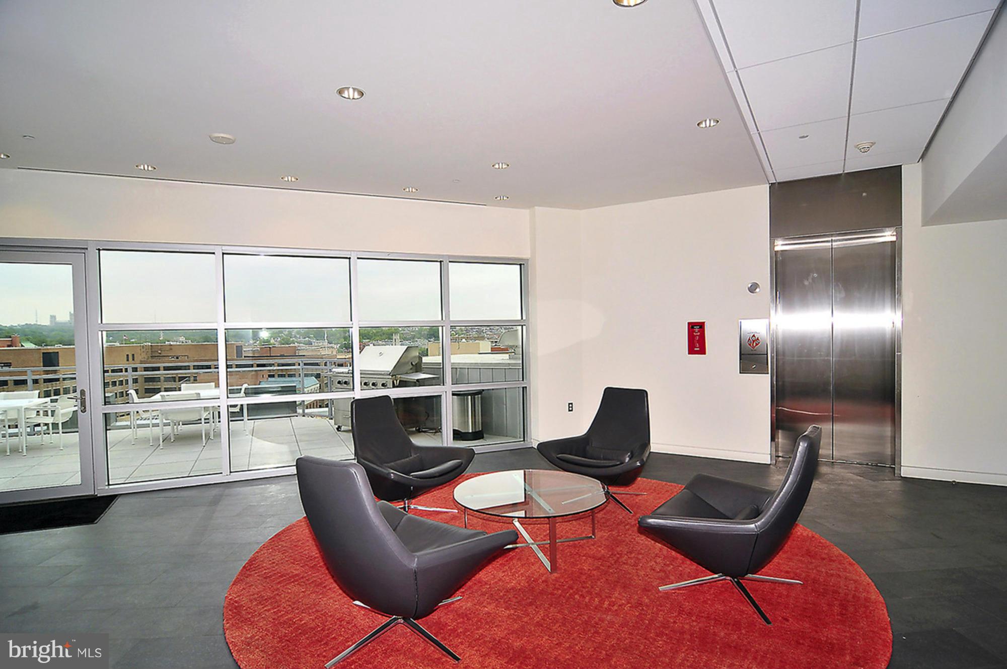 WEST END - Residential