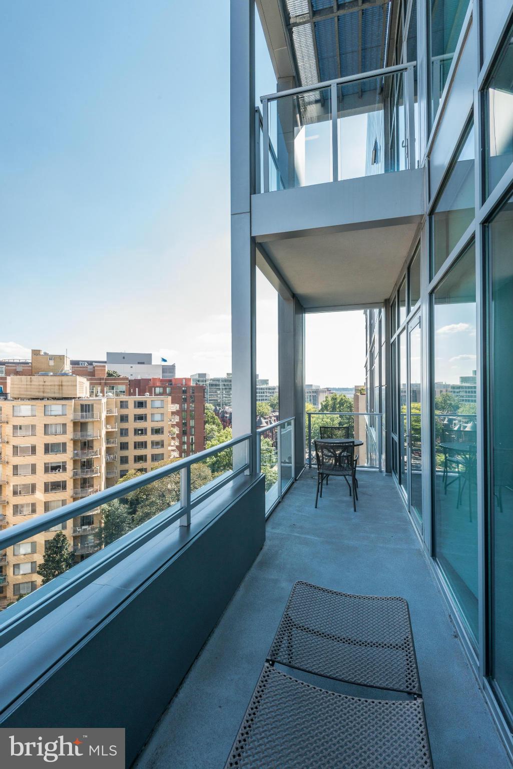 WEST END - Residential