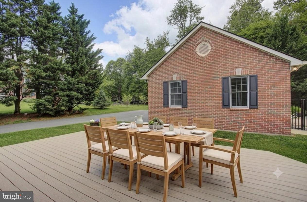 HIGHMEADOWS - Residential
