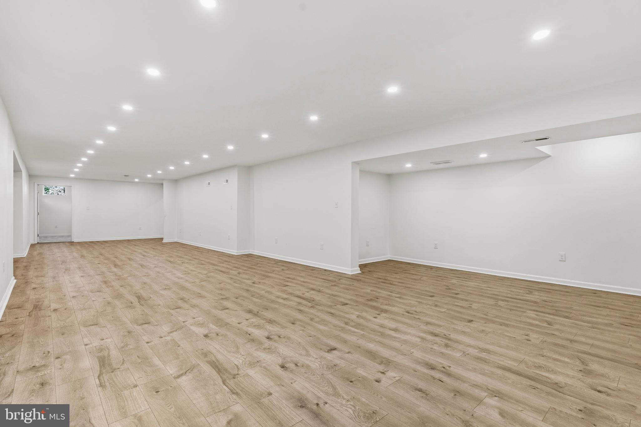 WOODLANDS AT NOTTINGHAM - Residential