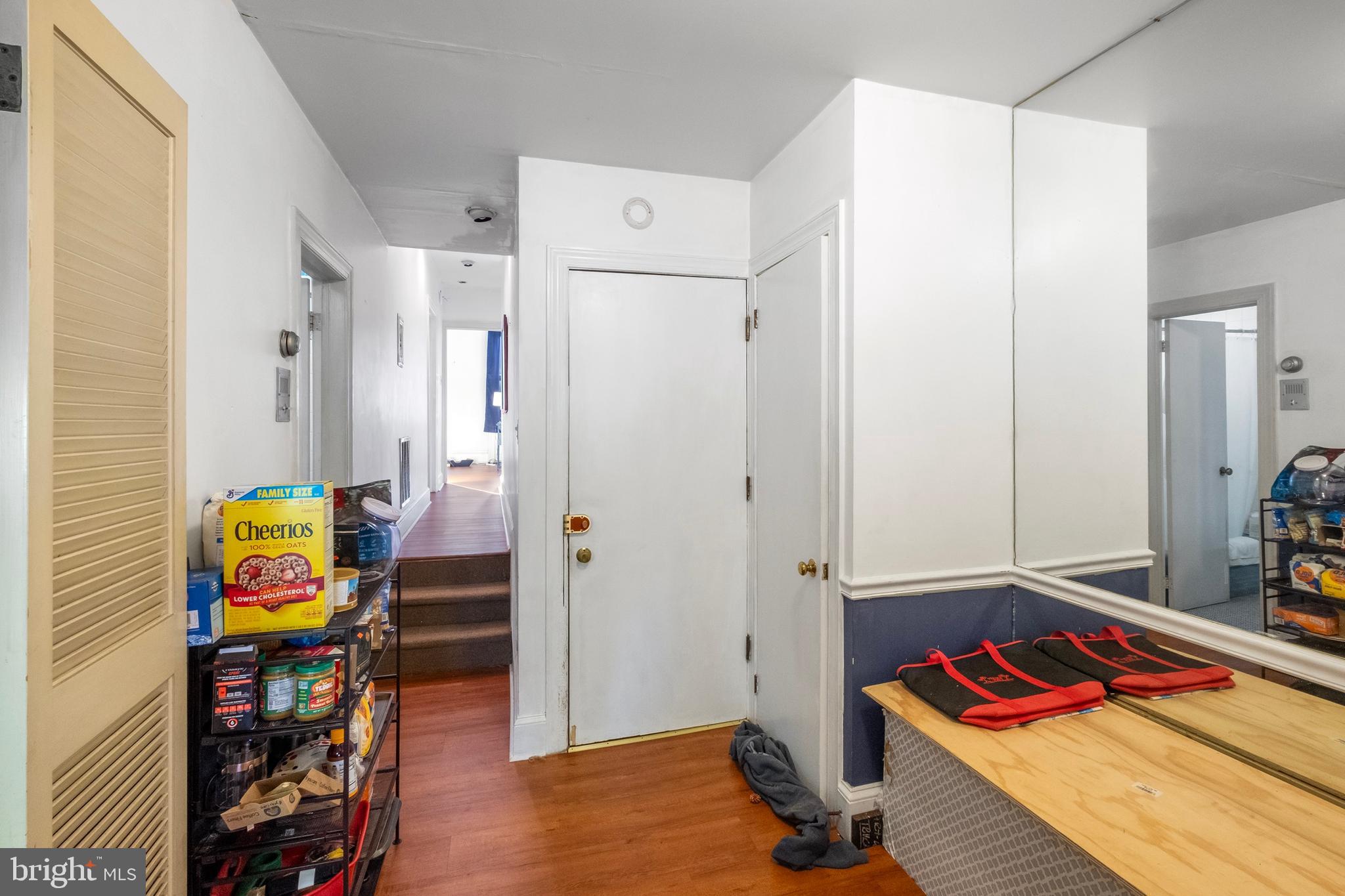 FAIRMOUNT - Residential Income