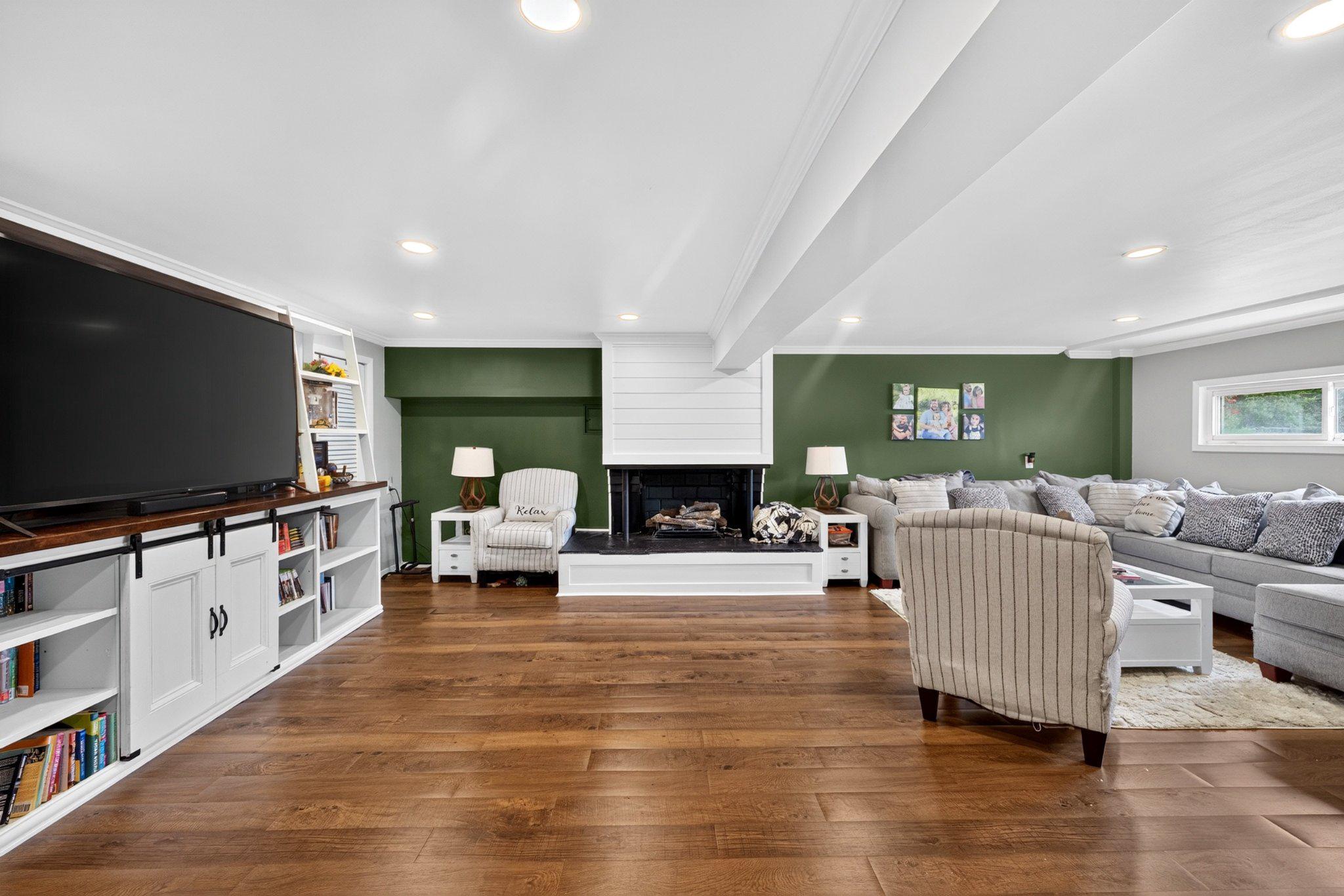 SOUTH END - Residential