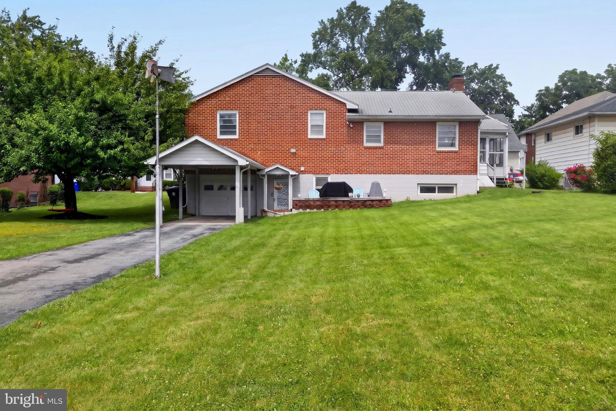 SOUTH END - Residential