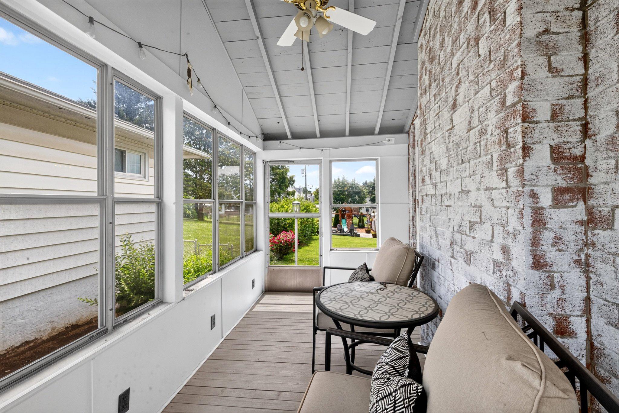 SOUTH END - Residential