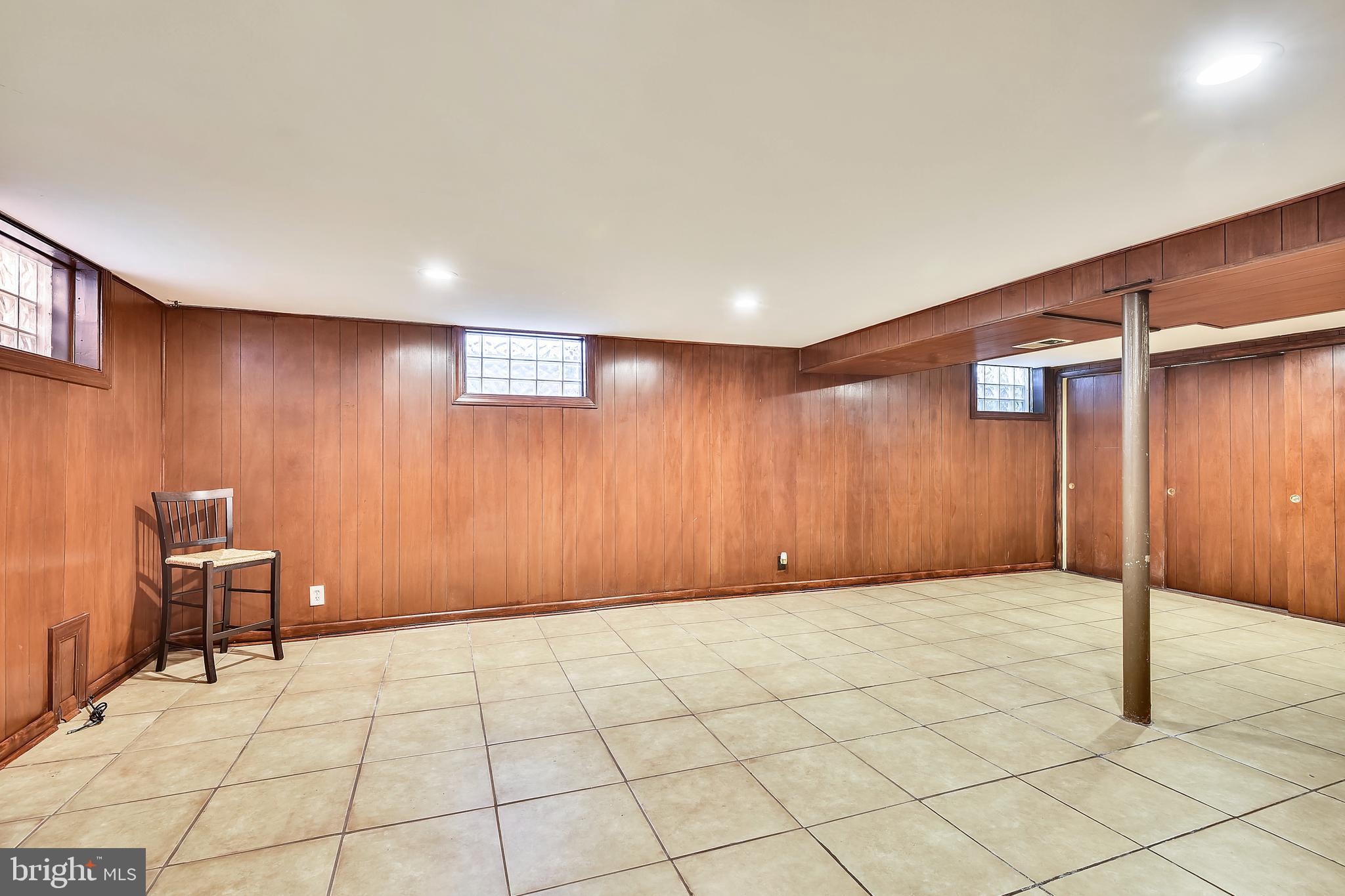 NORTHWOOD - Residential Lease
