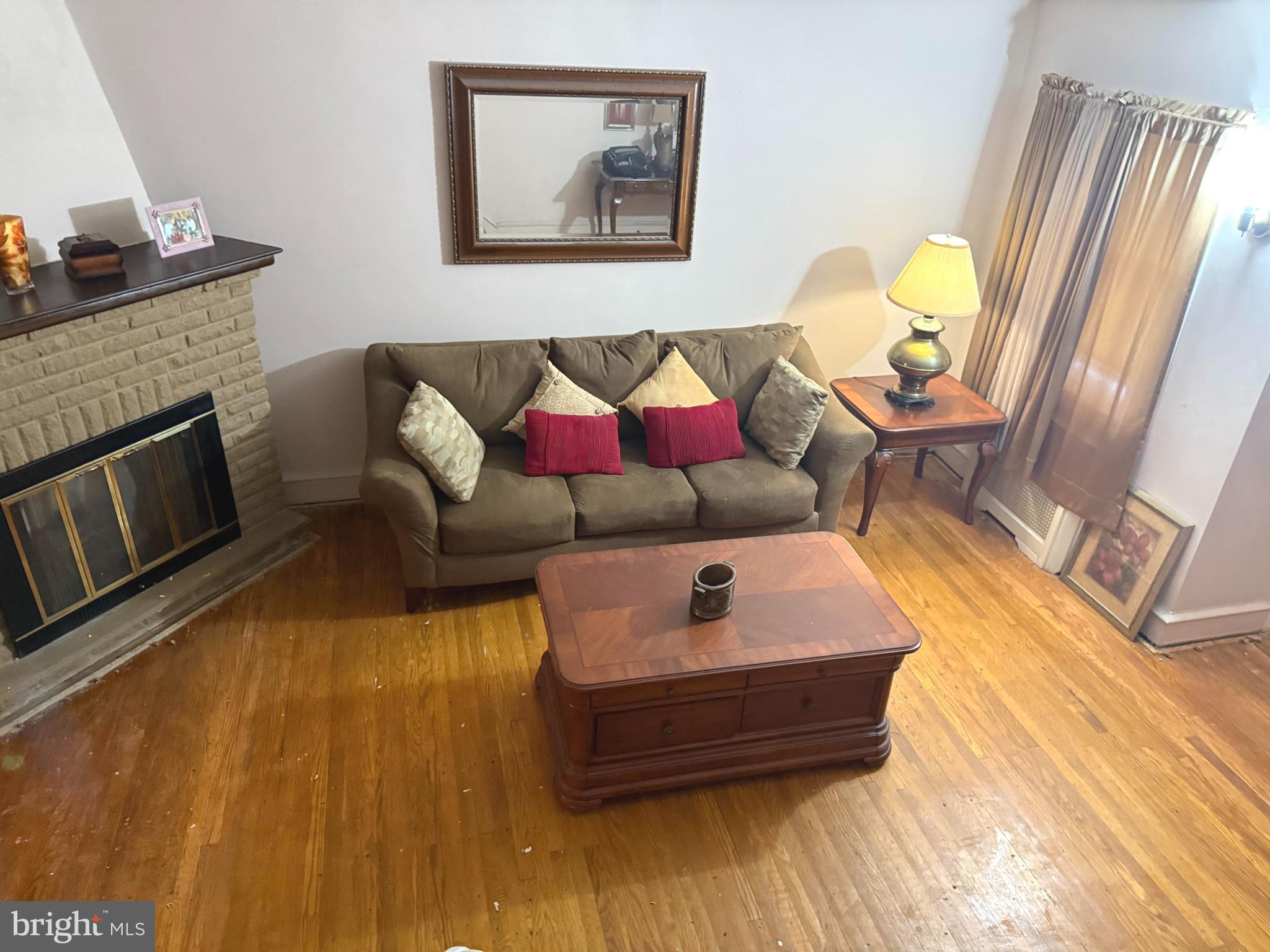 WEST OAK LANE - Residential