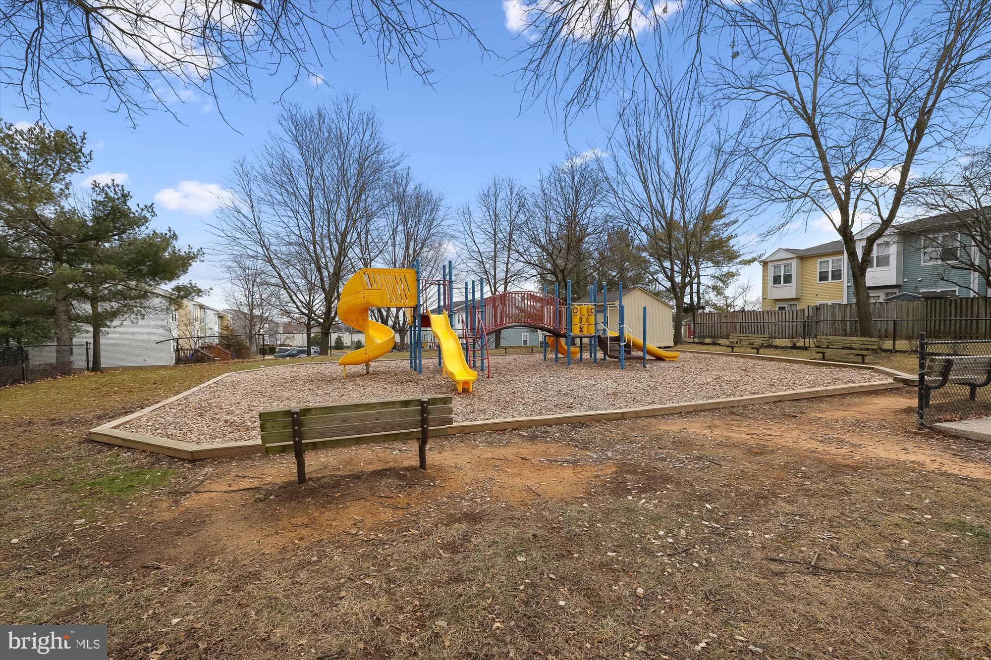 FAIRLAND - Residential