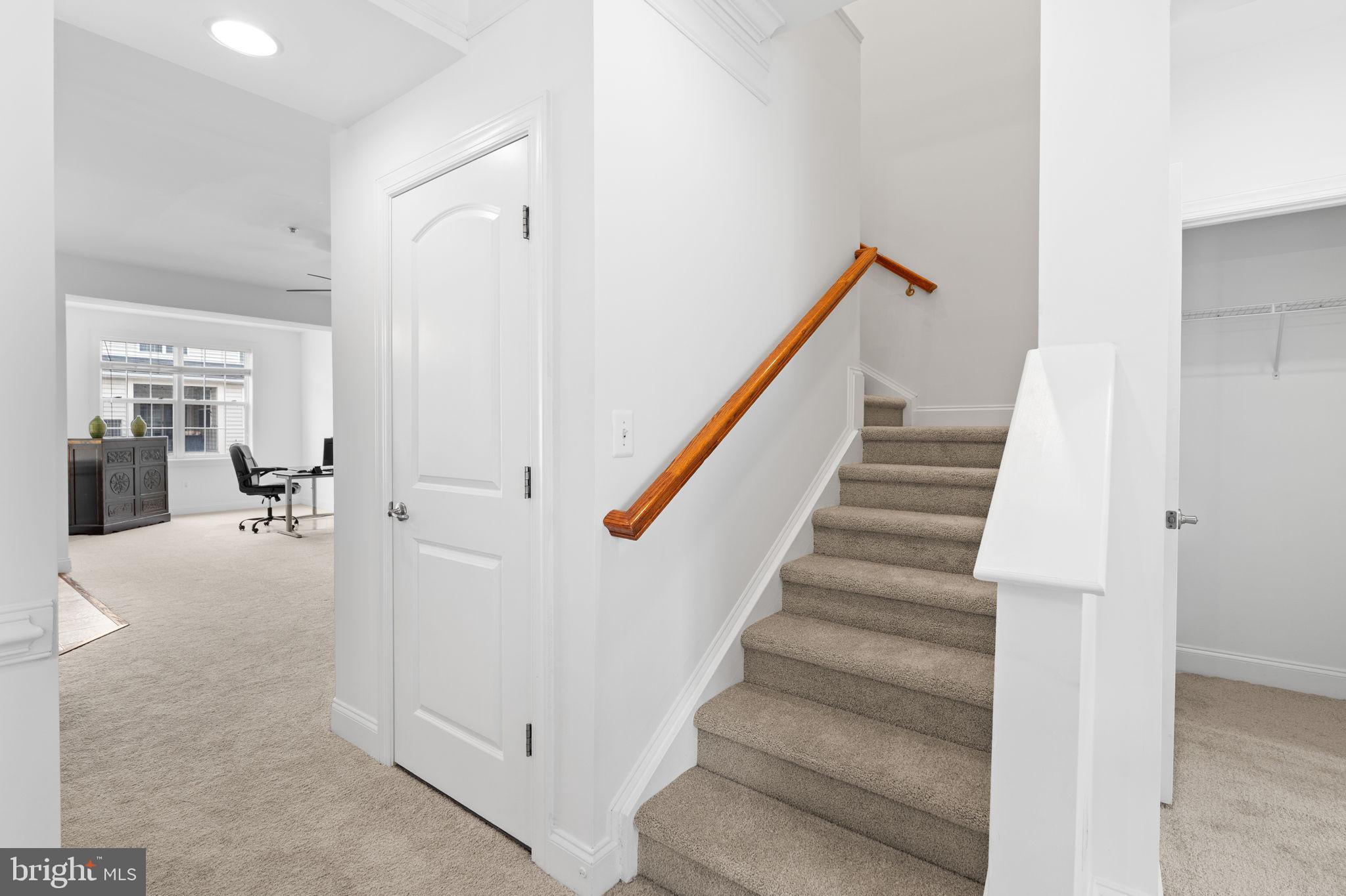 POTOMAC CLUB - Residential