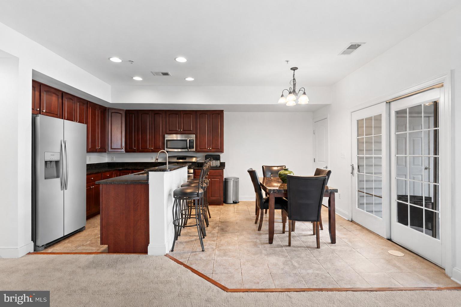 POTOMAC CLUB - Residential