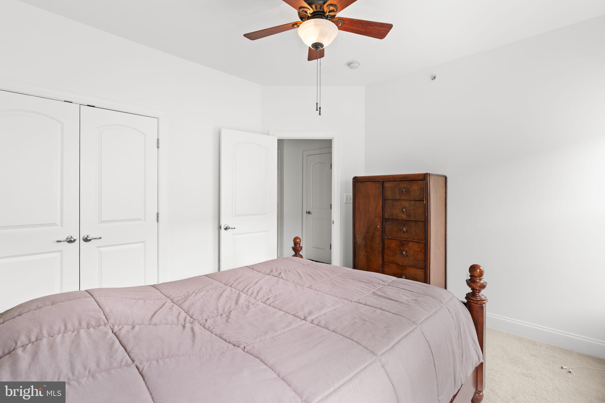 POTOMAC CLUB - Residential