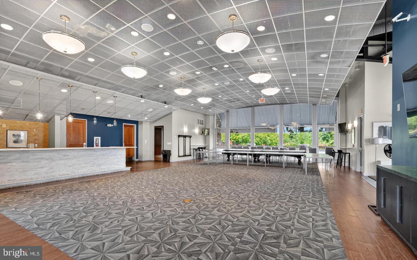 POTOMAC CLUB - Residential