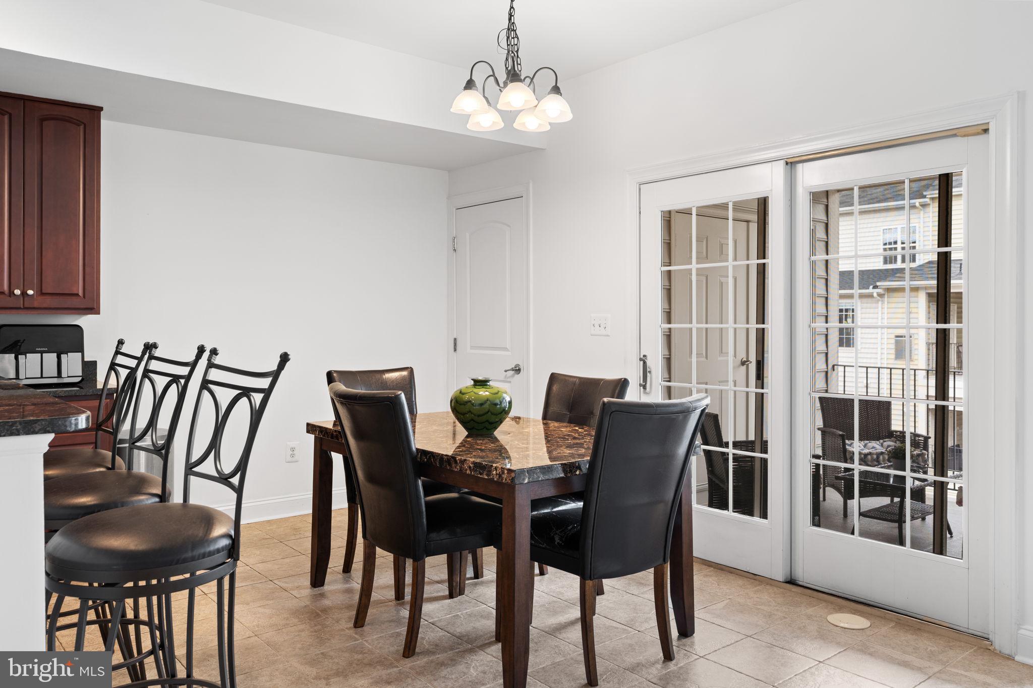 POTOMAC CLUB - Residential