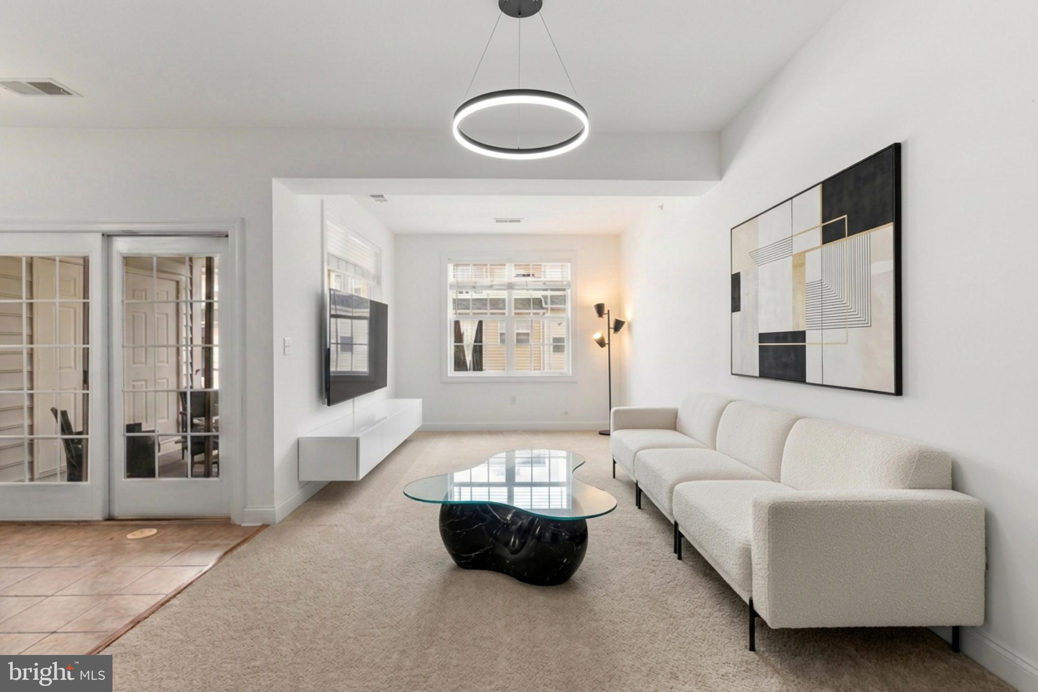 POTOMAC CLUB - Residential
