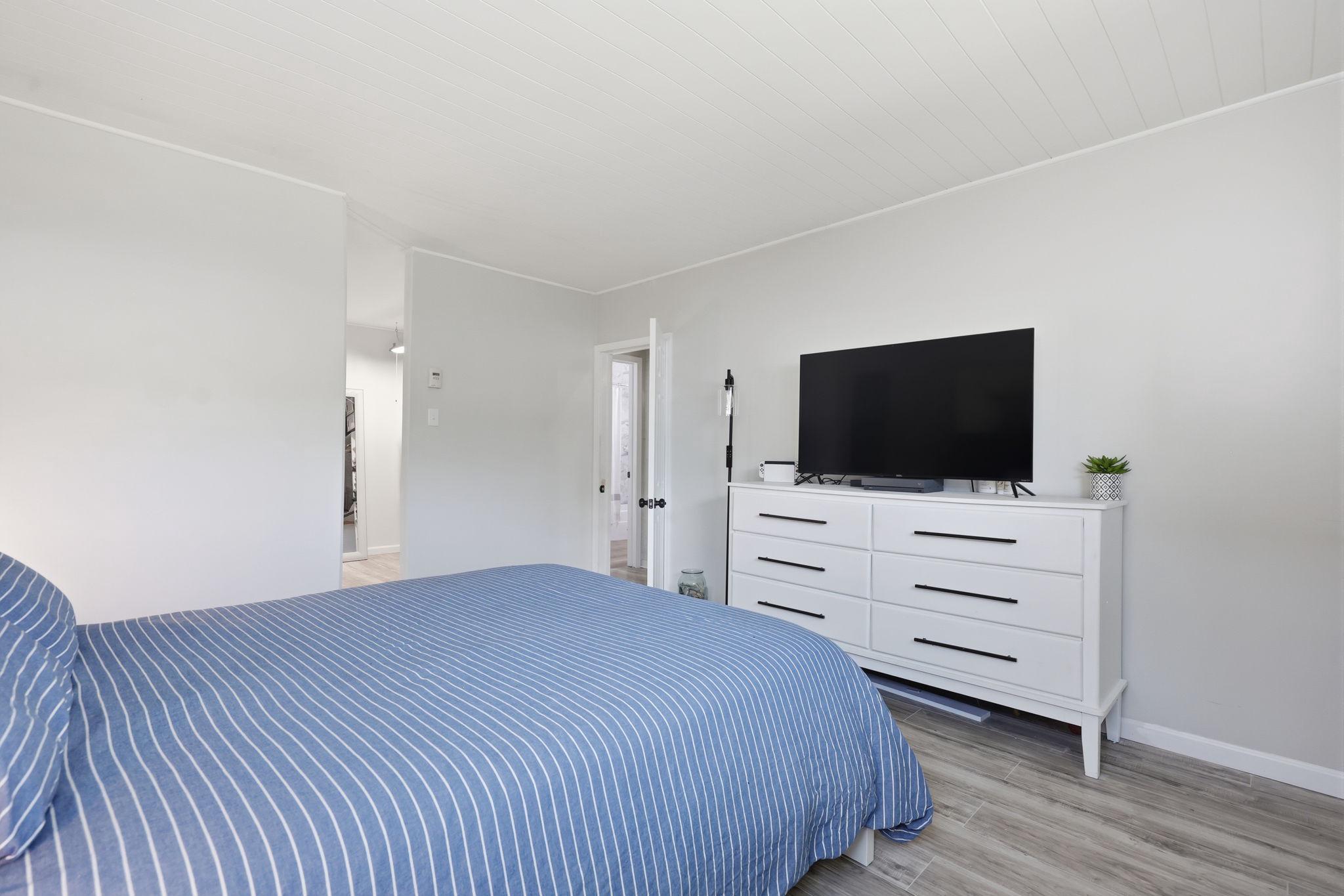 HOLLY HILL - Residential